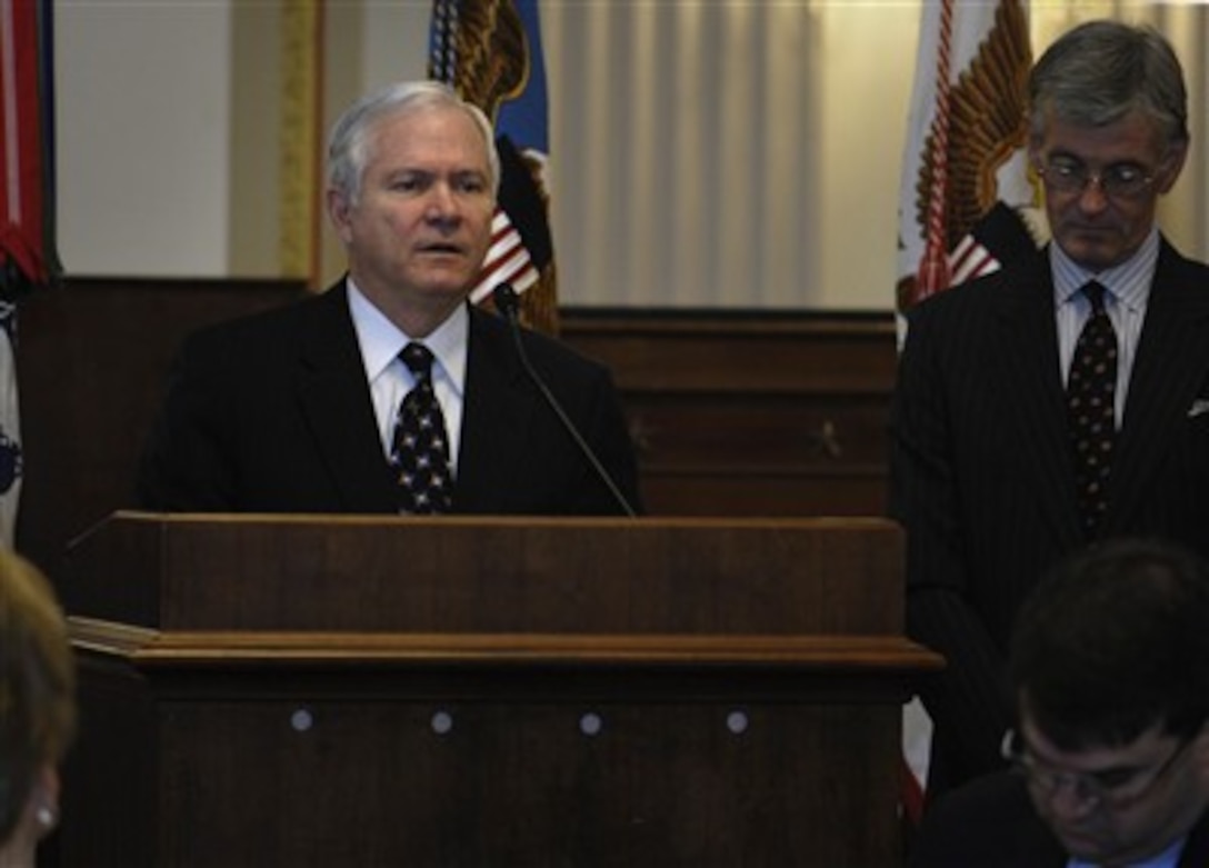 Secretary of Defense Robert M. Gates addresses the audience of the House Army Caucus during a breakfast on Capitol Hill in Washington, D.C., March 22, 2007. 