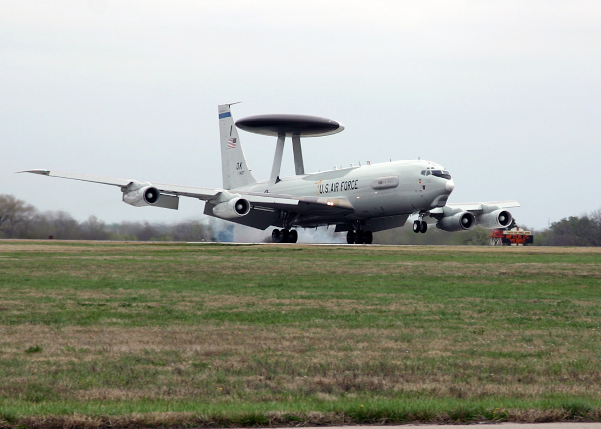 (TINKER AIR FORCE BASE, OKLA) An E-3 Sentry lands here on the flightline Mar. 23, 2007, after completing one of the many missions done by the aircraft since its arrival at Tinker 30 years ago on Mar. 23, 1977. (Air Force photo by Staff Sgt. Stacy Fowler)