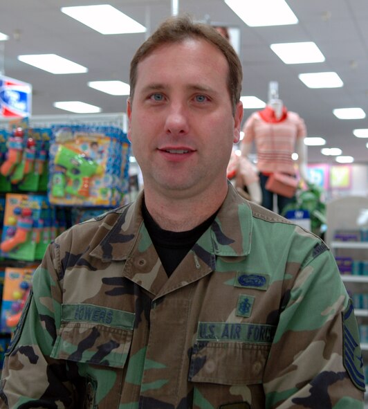 FAIRCHILD AIR FORCE BASE, Wash. -- How do you feel about Fairchild’s paper going online?

“I think it’s more convenient. I can read the news whenever I get the chance.” Master Sgt. Bill Bowers, 92nd Mission Support Squadron (U.S. Air Force photo/Airman 1st Class Kali L. Gradishar)