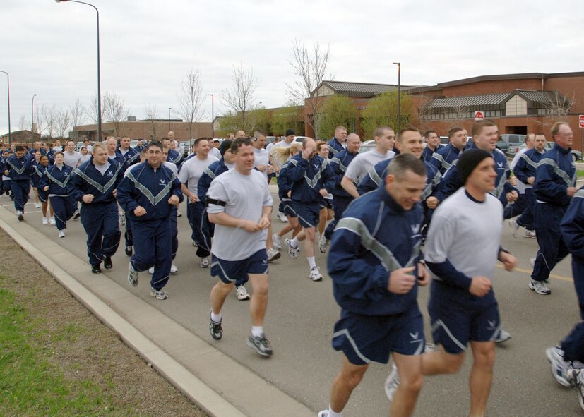 A few hundred Warriors of the North came to the Services' fun run at the fitness center May 1 to kick off fitness month. (U.S. Air Force photo/Staff Sgt. Suellyn Nuckolls)