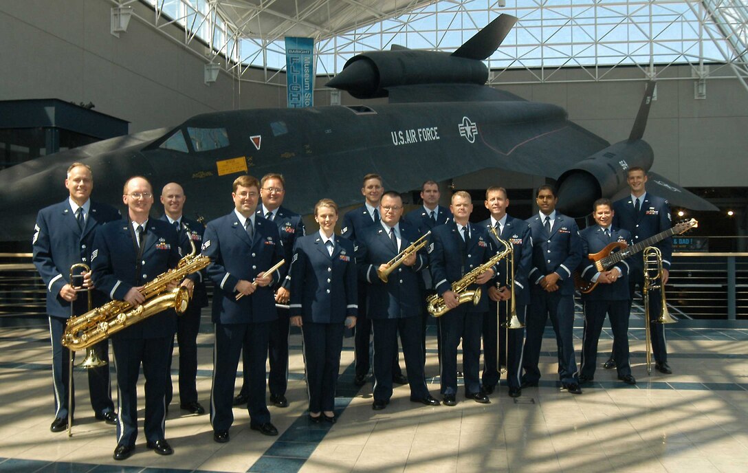 USAF Heartland of America Band - Noteables 2006