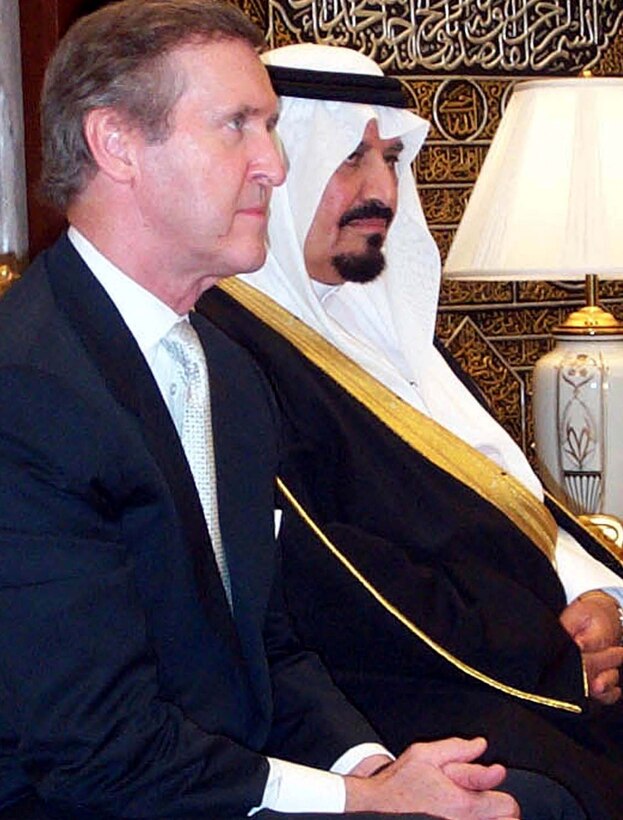Defense Secretary William S. Cohen and Saudi Prince Sultan bin Abdullah Al Aziz, who also serves as Saudi Arabia's defense minister, participate in a Nov. 20 news conference in Riyadh. (Photo by Gerry J. Gilmore) 