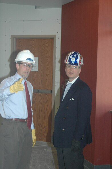 Mr. John Vonglis, Principal Deputy Assistant Secretary of the Air Force for Financial Management, tours the Air Force Financial Services Center May 2 at Ellsworth Air Force Base.  Mr. Vonglis and other key financial managment officials attended a three-day financial management executive session here May 1-3. (U.S. Air Force photo/Tech. Sgt. Todd Wivell)