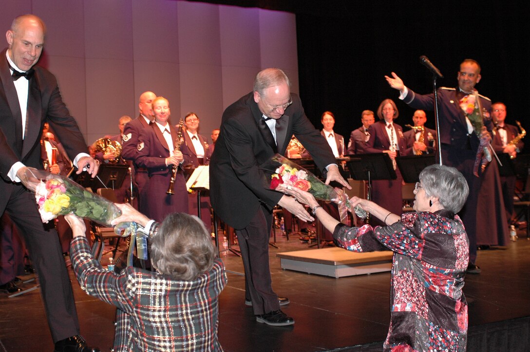 Dr. Jack Stamp and Dr. Eric Hammer recieve the applause following their concert appearance with the USAF Band of the Golden West in Vacaville, CA on April 15, 2007.