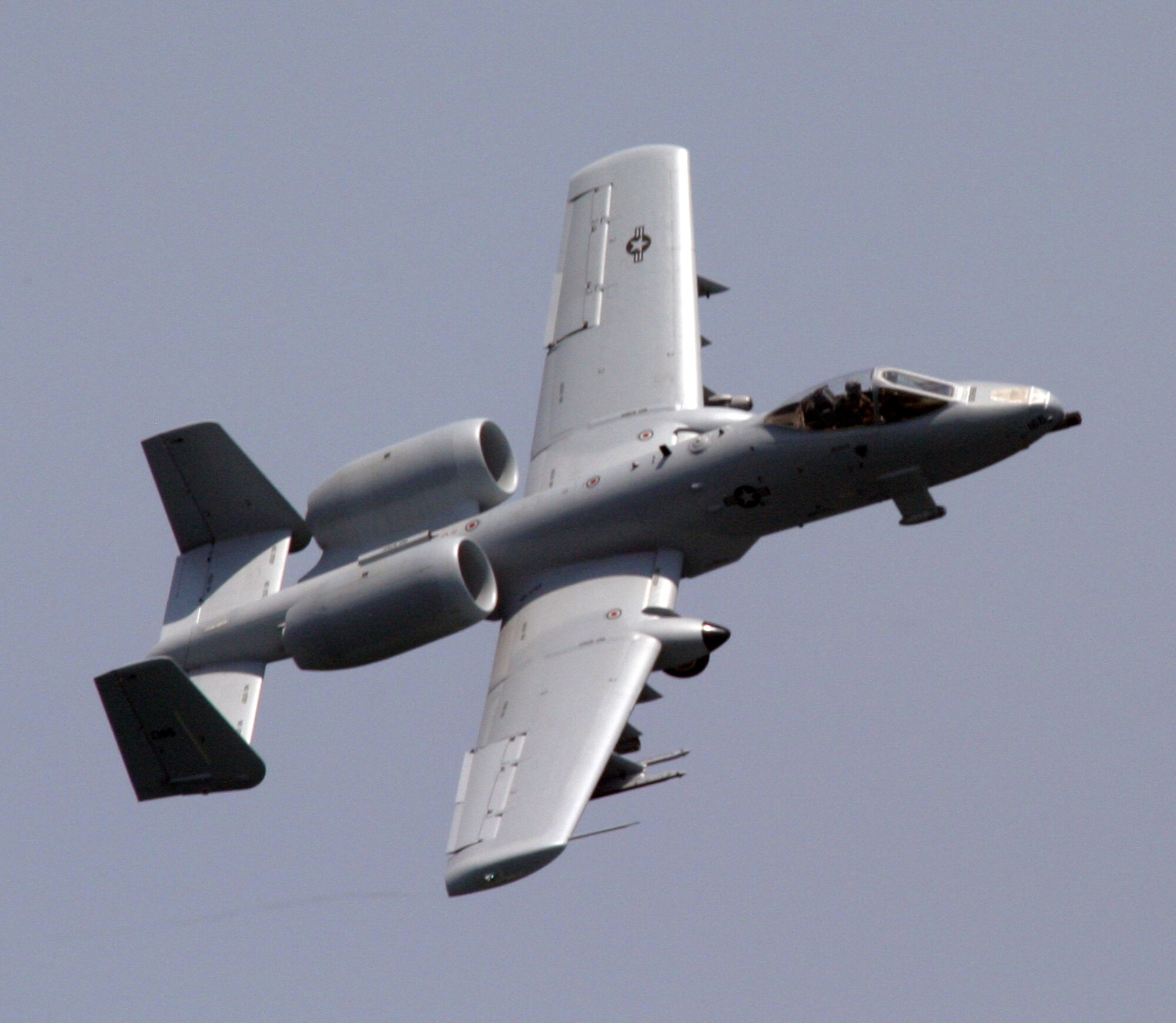 An A-10 Thunderbolt II jet flies above Ft. Lauderdale, Fla., during the 2007 McDonald’s Air and Sea Show on May 6.  The simple yet effective and survivable twin-engine jet aircraft has excellent maneuverability at low air speeds and altitudes and are highly accurate weapons-delivery platforms that can be used against all ground targets, including tanks and other armored vehicles.  The first A-10 was delivered to Davis-Monthan Air Force Base, Ariz., in 1975 and was designed specially for close-air-support missions. (U.S. Air Force photo/Tech. Sgt. Paul Dean)