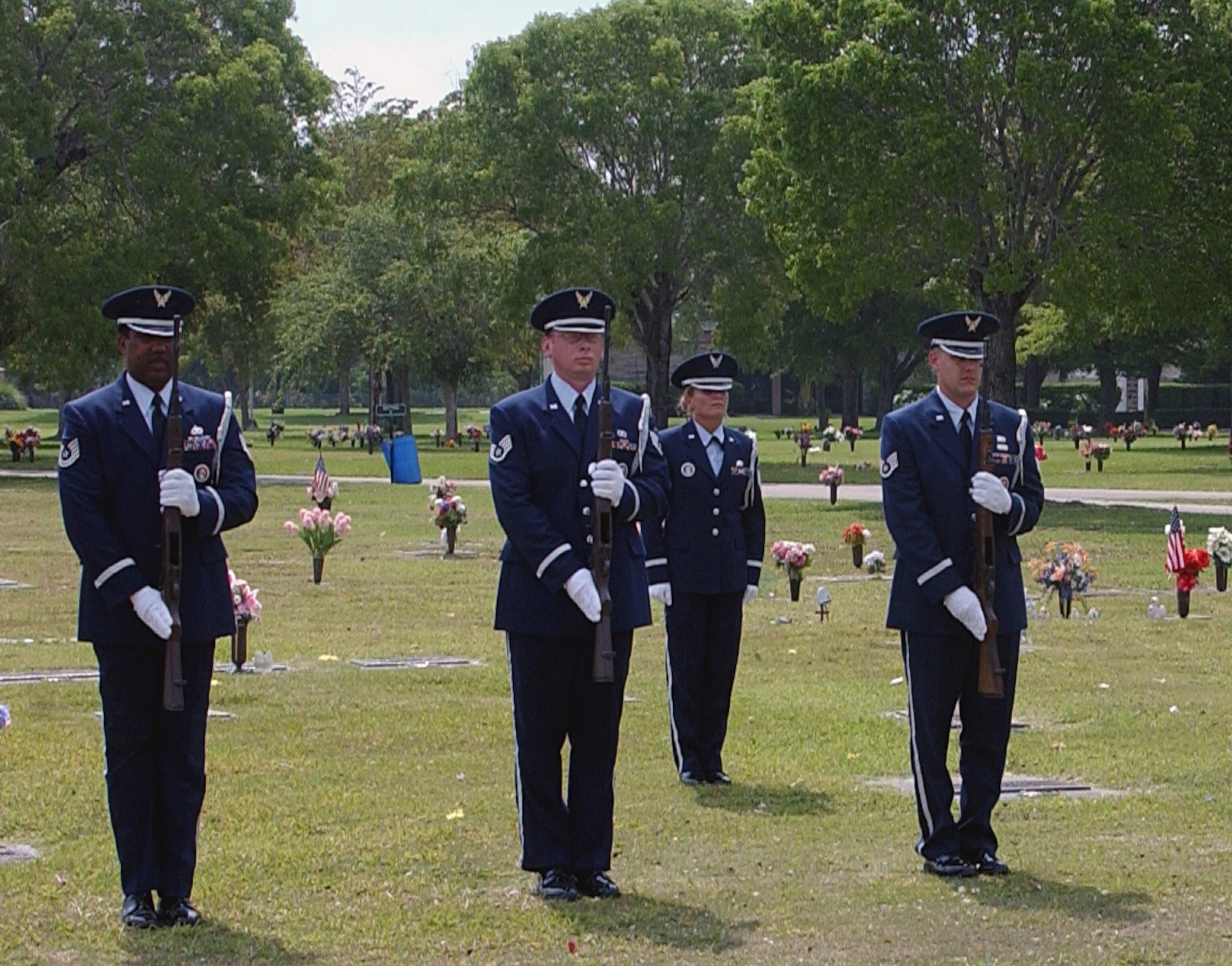 Staff Sgt. Ryan Ayers (center front) performed hundreds of military funerals and ceremonial colors presentations as a Reserve honor guard member for the 482nd Fighter Wing at Homestead Air Reserve Base, Fla. Sergeant Ayers served on the wing honor guard continuously from September 2005 to October 2006 and is still called to train new team members. Sergeant Ayers is a chaplain assistant in the Air Force Reserve and was recently recognized as the 2006 Citizen Airman Outstanding Reserve Chaplain Assistant of the Year. (U.S. Air Force photo/Jake Shaw)