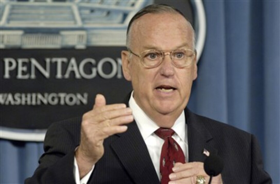 Assistant Secretary of Defense for Reserve Affairs Thomas Hall holds a Pentagon press conference, May 16, 2007, to explain the Defense Department response to recommended changes in organization suggested by the Commission on the National Guard and Reserves.  