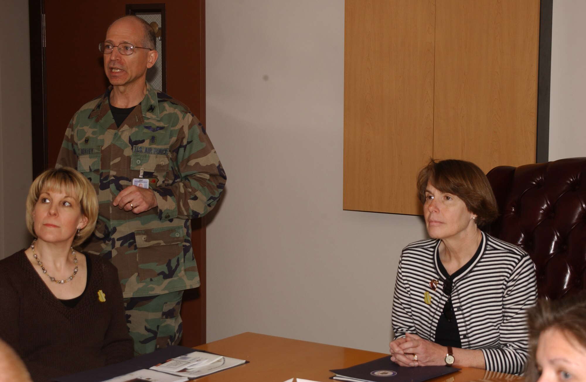 EIELSON AIR FORCE BASE, Alaska -- Col. Michael Restey, 354th Medical Group commander, briefs Vicki Carlson, spouse of Gen. Bruce Carlson, Air Force Material Command commander, Wright-Patterson AFB, Ohio, about the services offered at the medical clinic May 14. This is General Carlson's first stop touring Pacific Air Forces to help gain base familiarization. (U.S. Air Force Photo by Airman 1st Class Jonathan Snyder) 