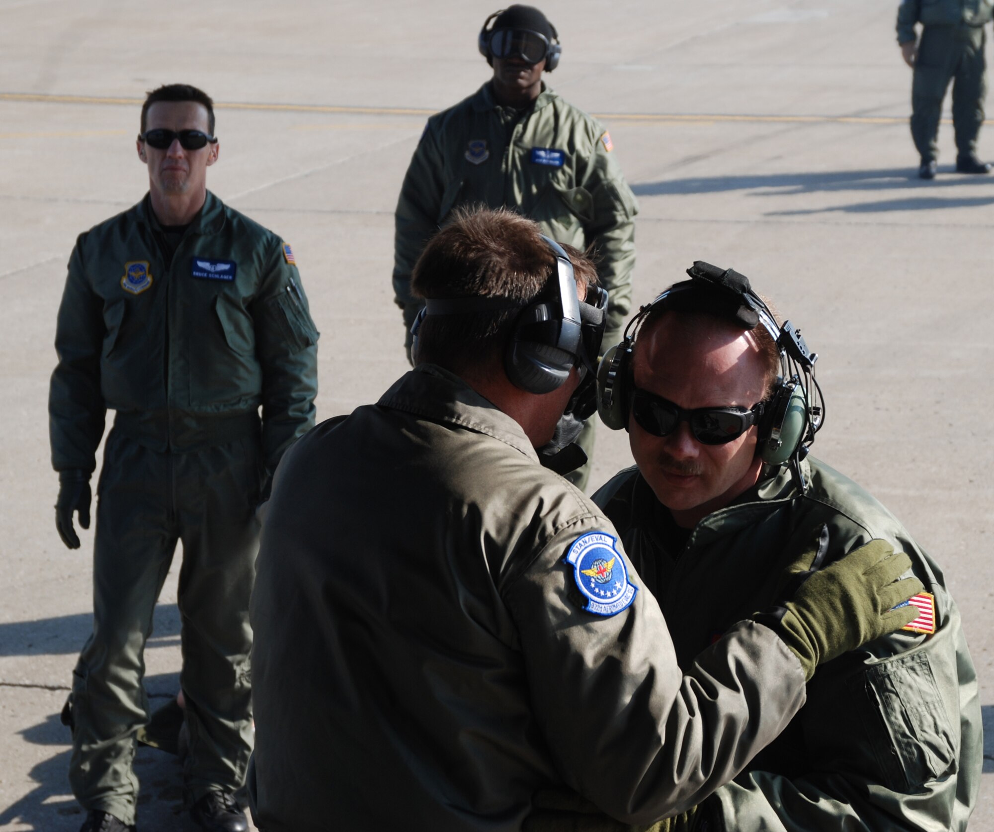 Members of the 932nd Aeromedical 
Evacuation Squadron recently accomplished 
training in the air by heading southeast to Nashville, Tenn. 

Airlift was provided courtesy of an Air Force Reserve Command
C-130 from the 908th Airlift Wing at 
Maxwell, Ala. 

The purpose was to help them get 
additional training in their skill areas and 
to show civilian first responders some 
techniques that were used during Hurricane 
Katrina relief, which many of the 
Reservists were involved in. 

Approximately 100 responders met 
out at the Nashville airport with the AES 
coordinators to see and feel the action. 

Many of the civilians took their turns lifting 
litters to understand how heavy they 
actually are, and to see how long it might 
take to load and unload an aircraft like 
the C-130. 

"We couldn't have asked for a better 
weekend of training and the civilians 
left with an improved understanding of 
what we do, and how they can help during 
disasters," said Lt. Col. Mary Jo 
Abernethy. 

"It was great because we could share our 
experiences, so in the future we can all 
function as a team to assist the public in a 
time of need," said MSgt. Shane Cayson, 
aeromedical technician.