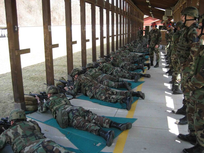 934th Security Forces members  sharpen their skills at the Tactical Rifle Qualification Course here. 
SFS personnel are required to shoot from both strong and week sides, with body armor and helmet, burst fire, night fire, with night vision, using the M68 Close Combat Optic (red dot) display, and from rifle ready position.
Air Force Photo/Master Sgt. Michael Gullickson

 

