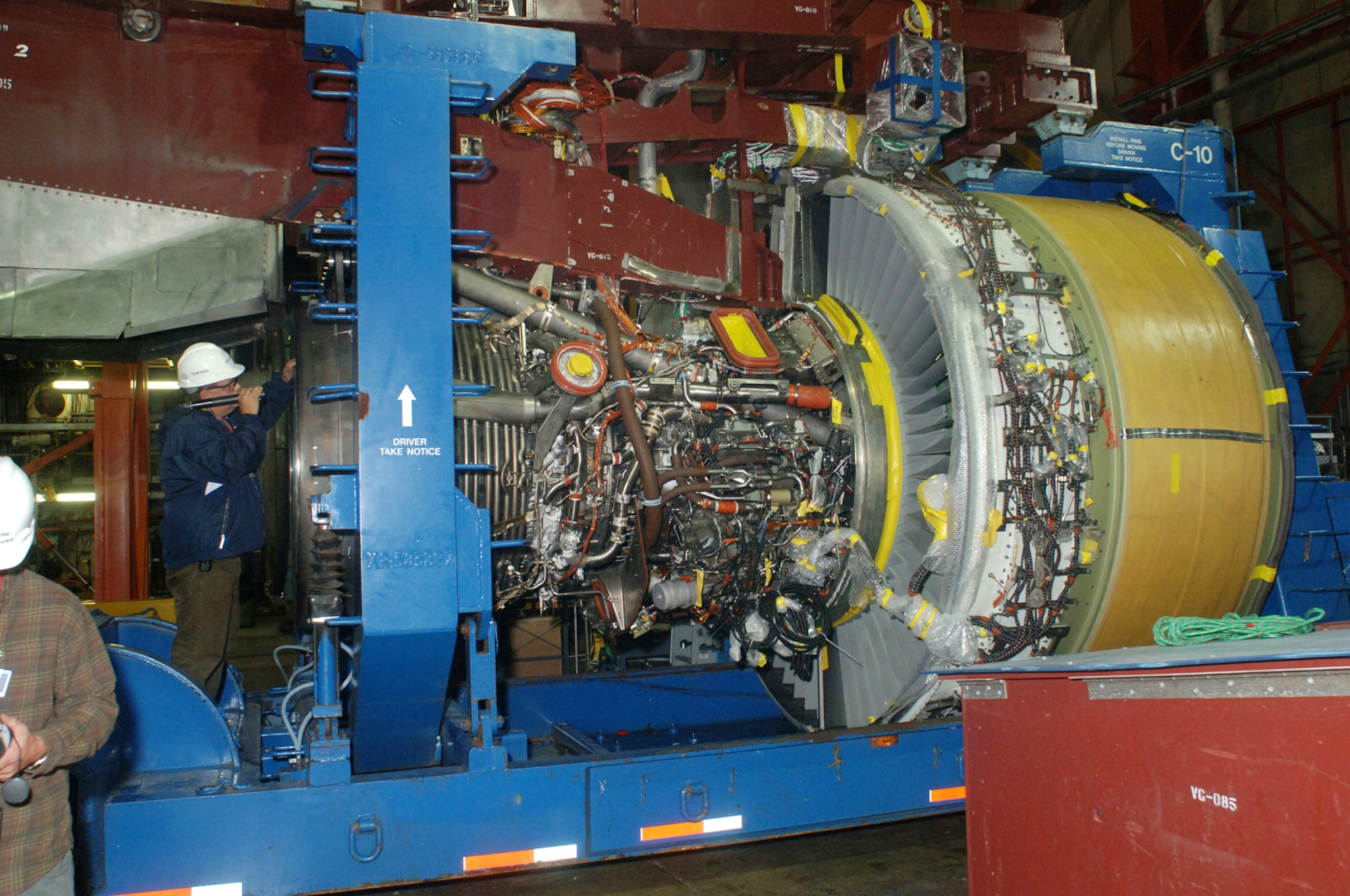 ATA’s Matt Wilson, quality office, performs an “as received” inspection of an Engine Alliance GP7200 engine, a power plant for the A380 Airbus commercial airliner, currently undergoing icing tests in the center’s ASTF C-2 test cell.