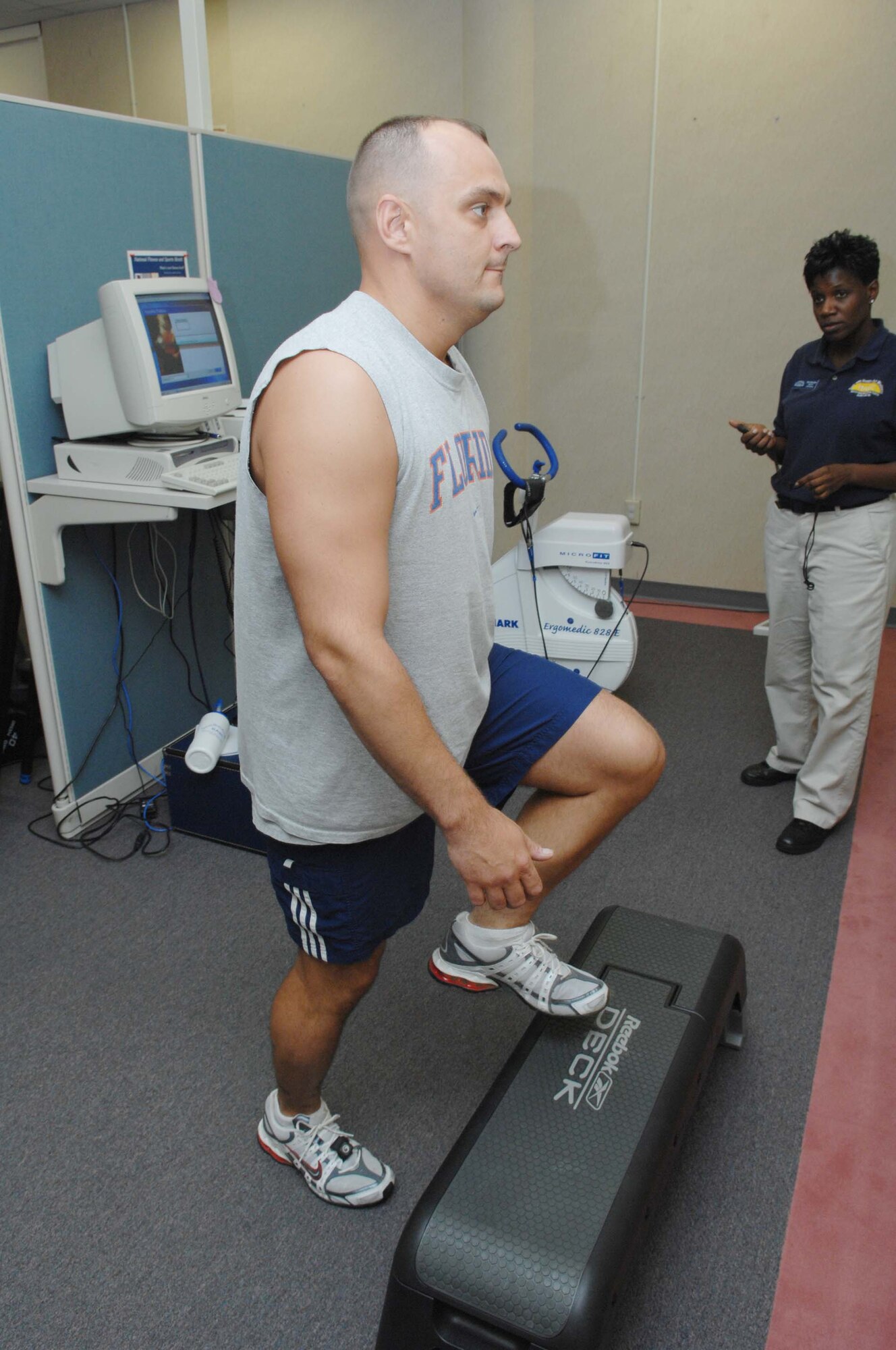 SHAW AIR FORCE BASE, S.C. -- Tech. Sgt. Jody Brown is tested by Master Sgt. Tedisha Baker, both from 20th Aeromedical-Dental Squadron, on the step portion of the microfit assessment at the Health and Wellness Center May 22. The assessment provides information on the members fitness level to include body mass index, muscular strength, flexibility and aerobic fitness. The microfit assessment test is being offered to active-duty members in support of national fitness and sports month. The test is offered to dependents throughout the year as requested. (U.S. Air Force photo by Airman 1st Class William Coleman)
