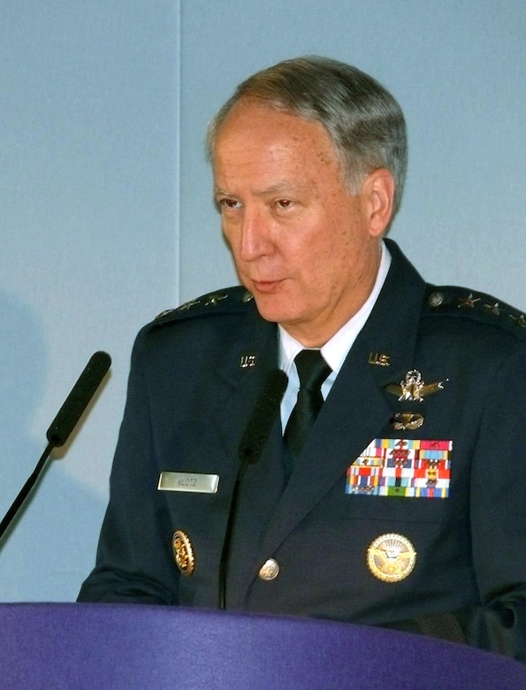 Aerospace leaders discuss challenges, opportunities > U.S. Air Force