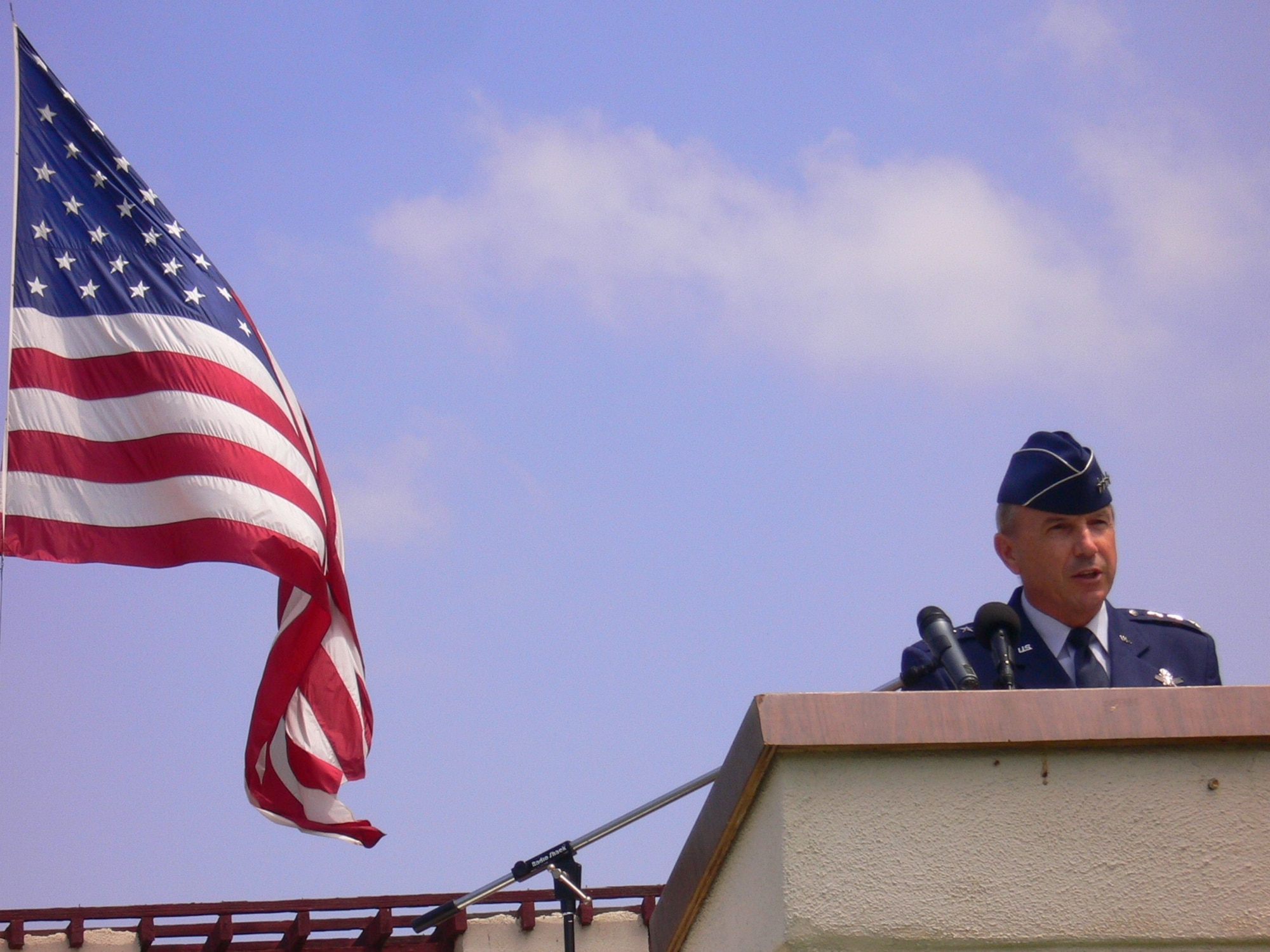 Lt. Gen. Michael Hamel, SMC Commander, was the keynote speaker at this year’s Los Angeles National Cemetery’s Memorial Day salute, May 28.