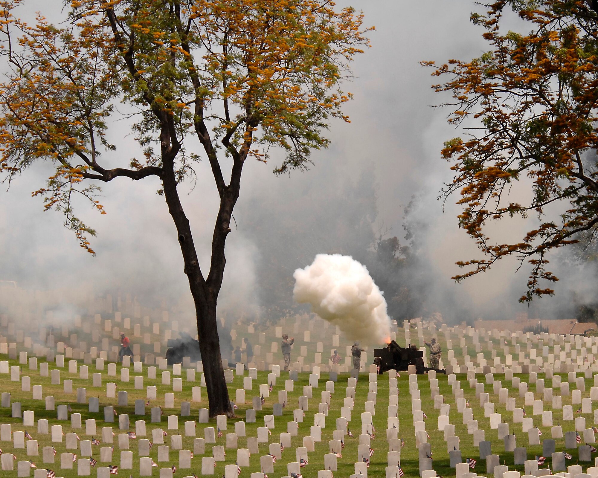 Members of the 1st Battalion, 144th Field Artillery, Army National Guard, fire a cannon salute during this year’s Los Angeles National Cemetery’s Memorial Day salute, May 28. Lt. Gen. Michael Hamel, SMC Commander, was the keynote speaker.