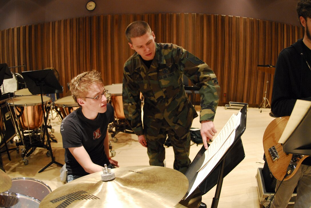 MSgt Chris Gaona coaches a high school drummer during a rehearsal for the 2007 Colorado All State Jazz Band.