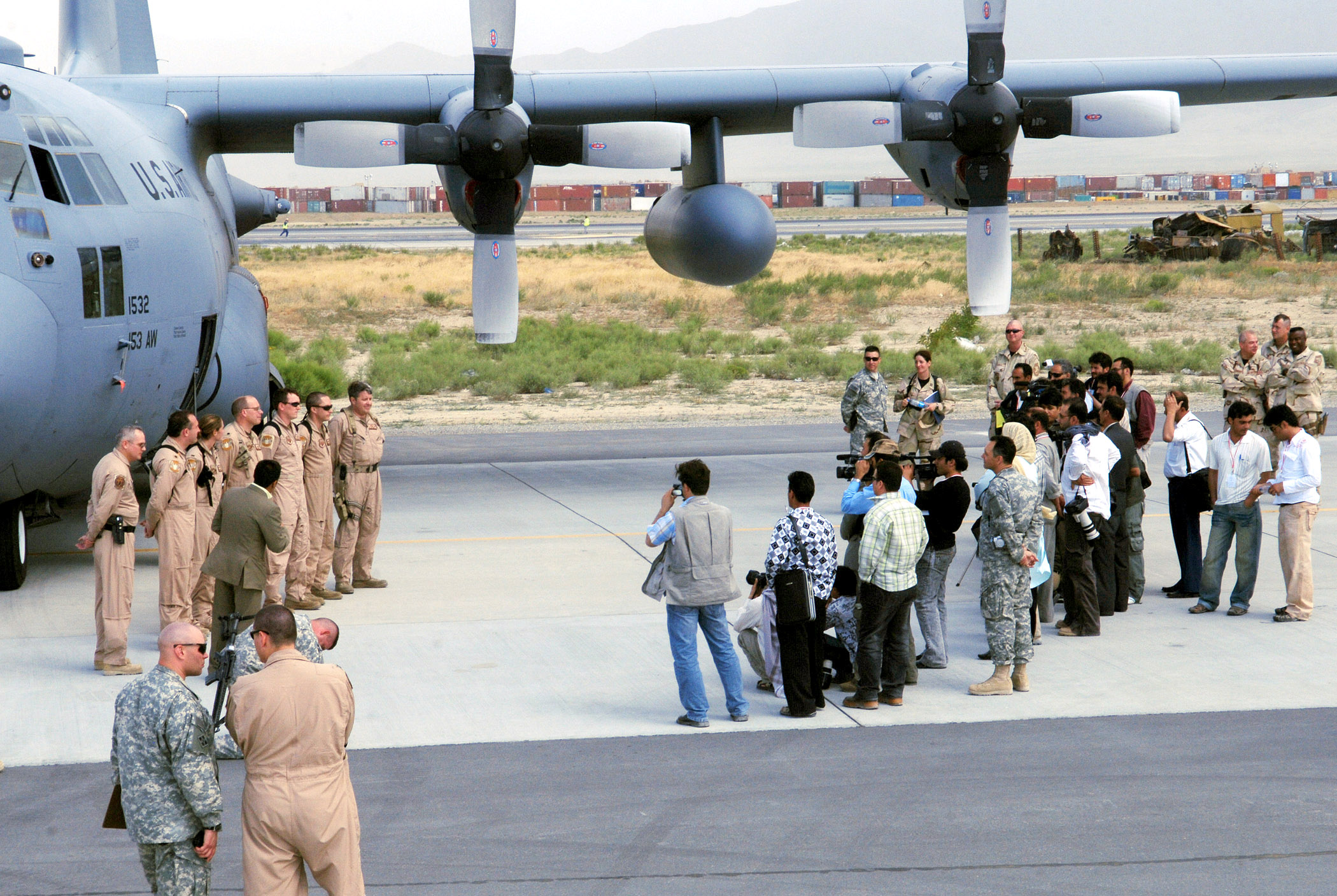 Afghan media get closeup view of Bagram Air Base > Air Force > Article