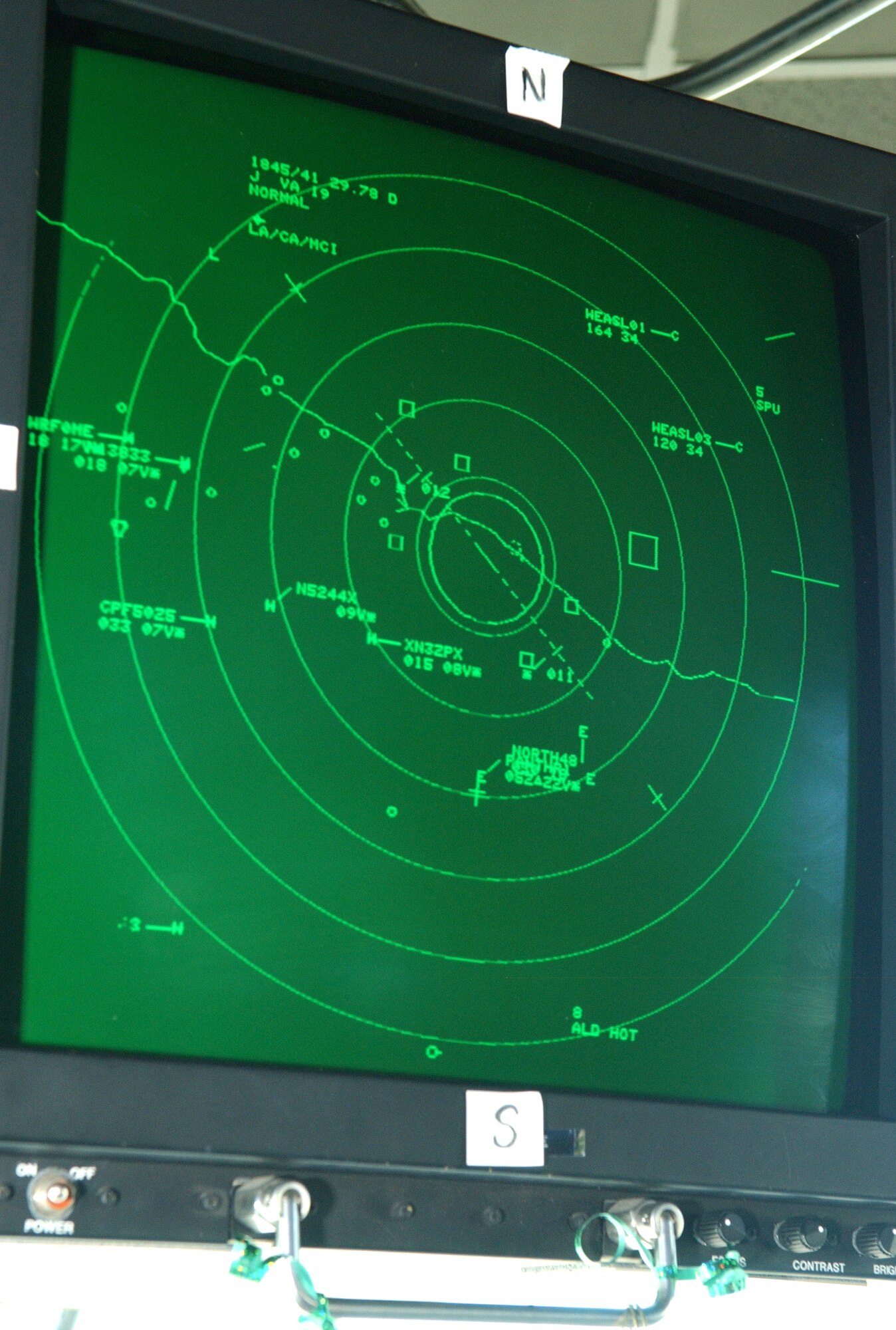A radar screen located in the flight tower keeps track of in-flight aircraft at Eielson Air Force Base, Alaska, May 23. The radar in Eielson's control tower is linked off of a radar screen located at an airport in nearby Fairbanks. (U.S. Air Force photo/Airman 1st Class Christopher Griffin)