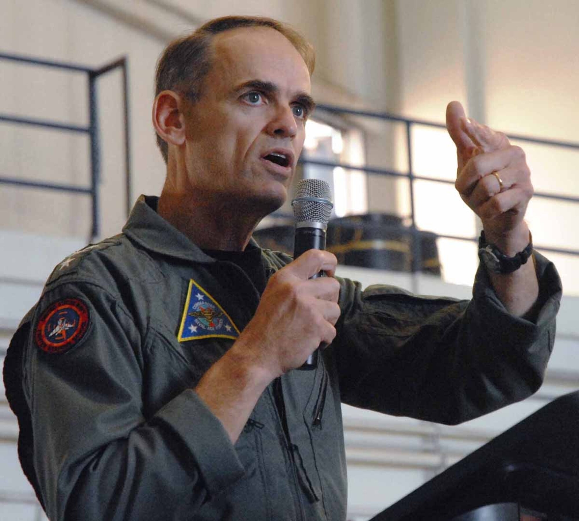 Vice Adm. Thomas J. Kilcline, the commander of Naval Air Forces, talks during an "Admiral's Call" with the Sailors of the Take Charge and Move Out community Oct. 26. Adm. Kilcline was visiting Tinker Air Force Base before serving as guest speaker at the Navy Birthday Ball Oct. 27. (Air Force photo by Petty Officer 1st Class Charles L. Ludwig)