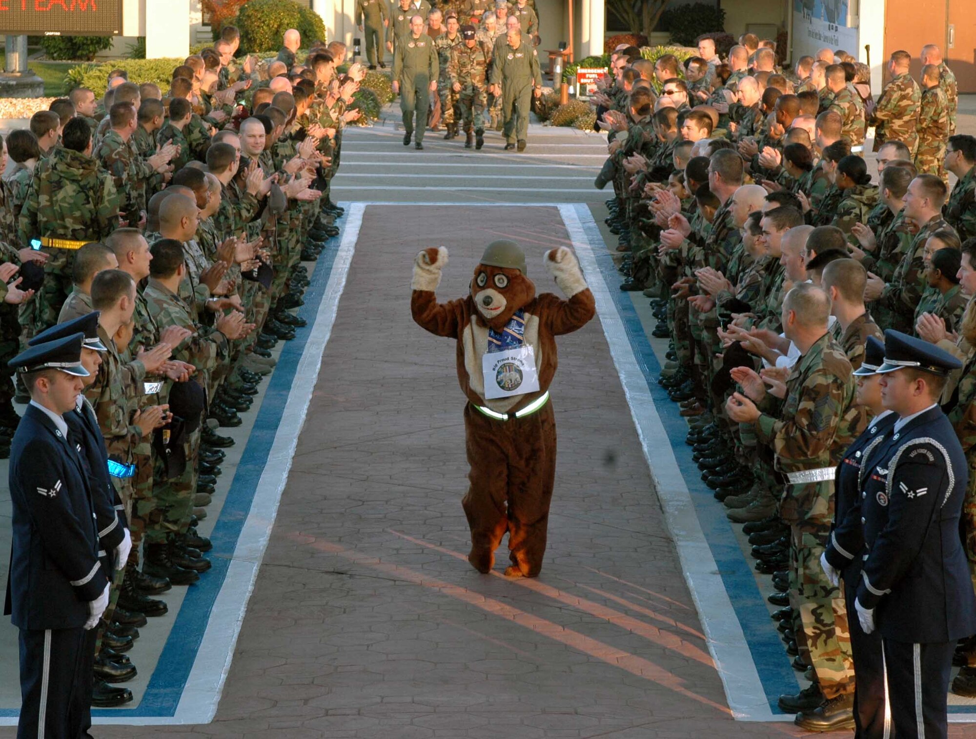 Travis’ very own Golden Bear, helps give the Commander-in-Chief Installation Excellence Award inspection team a proper send-off as they prepared to depart for Scott Air Force Base, Ill., Nov. 1. Travis was one of three bases inspected by the team to compete for a $100,000 prize to use toward improving the quality of life on base. (U.S. Air Force photo/Tech. Sgt. Donald Osborn)
