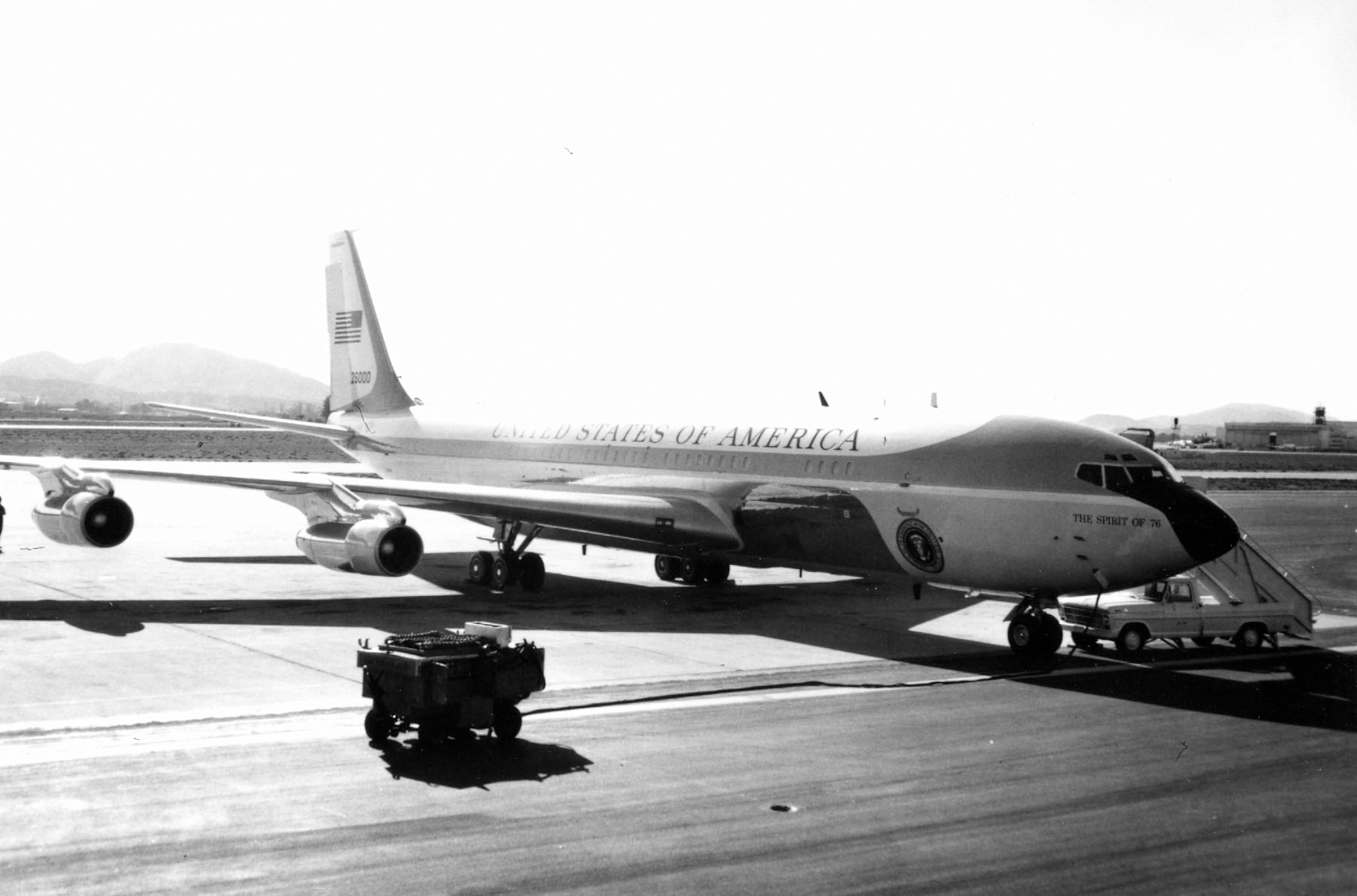 Boeing VC-137C SAM 26000 (Air Force One) with "The Spirit of 76" painted on the nose. (U.S. Air Force photo)