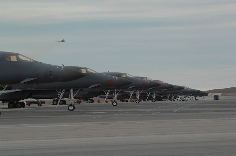 Dyess aircraft head home > Ellsworth Air Force Base > Article Display