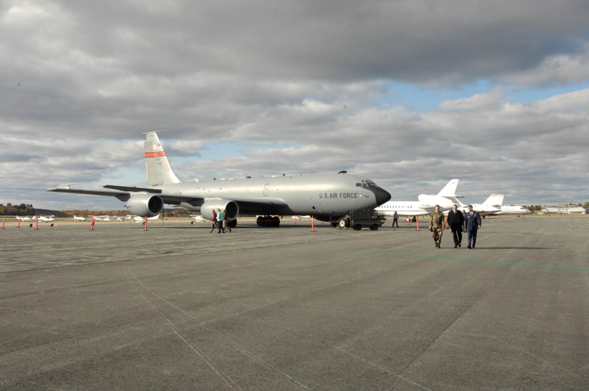 HANSCOM AFB, Mass. – Base personnel depart after touring the Speckled Trout on Nov. 7. The Speckled Trout is a modified KC-135R that is operated by the 412th Flight Test Squadron at Edwards Air Force Base, Calif. (U.S. Air Force photo by Linda LaBonte Britt)

