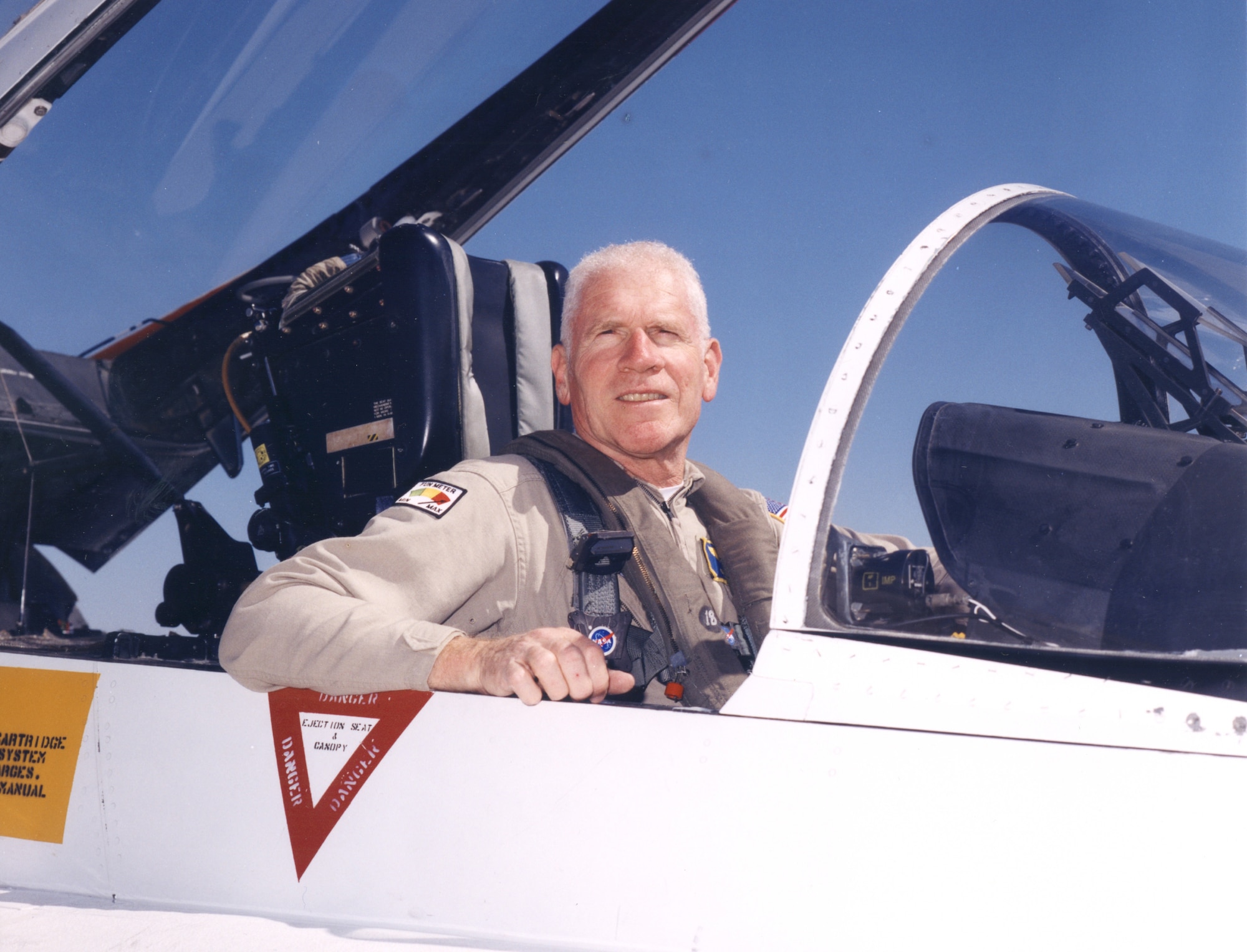 Edwin W. Lewis Jr., a research pilot in Airborne Science at NASA Dryden Flight Research Center here, died in the crash of a Civil Air Patrol Cessna 182 the evening of Nov. 8. Lewis had served as a NASA Dryden research pilot since 1997. (NASA photo by Tony Landis)