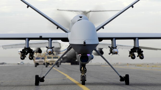 A fully armed MQ-9 Reaper taxis down an Afghanistan runway Nov. 4, 2007.  
(U.S. Air Force photo by Staff Sgt. Brian Ferguson)