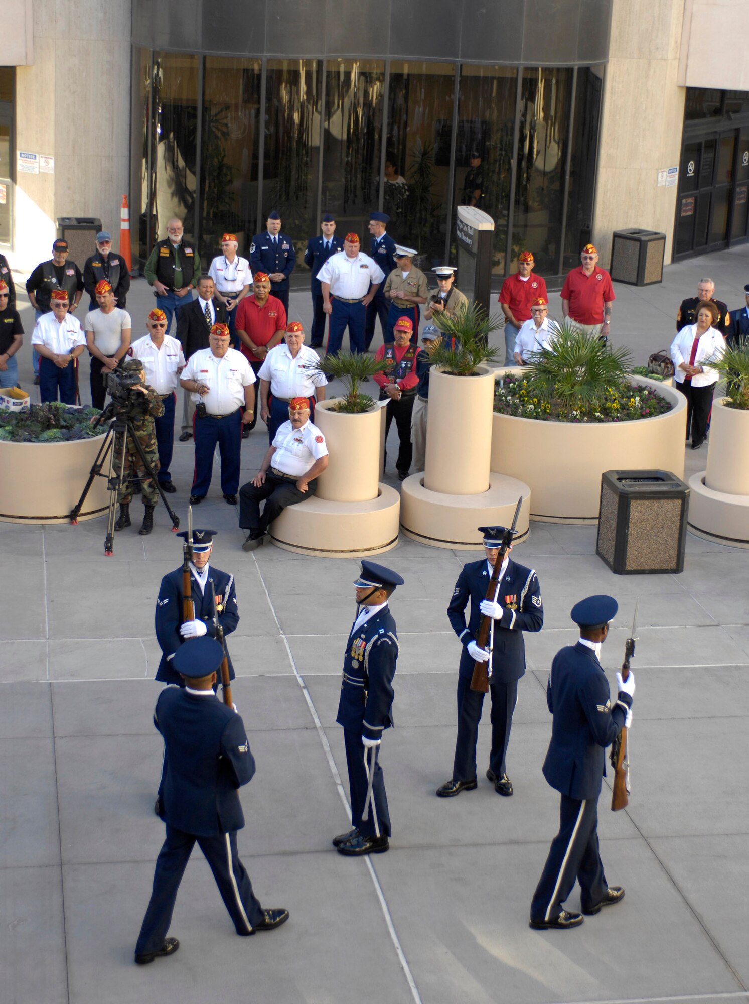 Members of the Air Force Honor Guard provide a rifle drill performance for a crowd outside of the city council chambers Nov. 8 in Las Vegas. Las Vegas Mayor Oscar Goodman held a special council meeting to proclaim Nov. 5 through 11 as Air Force Week in Las Vegas. (U.S. Air Force photo/Staff Sgt. Kenny Kennemer)
