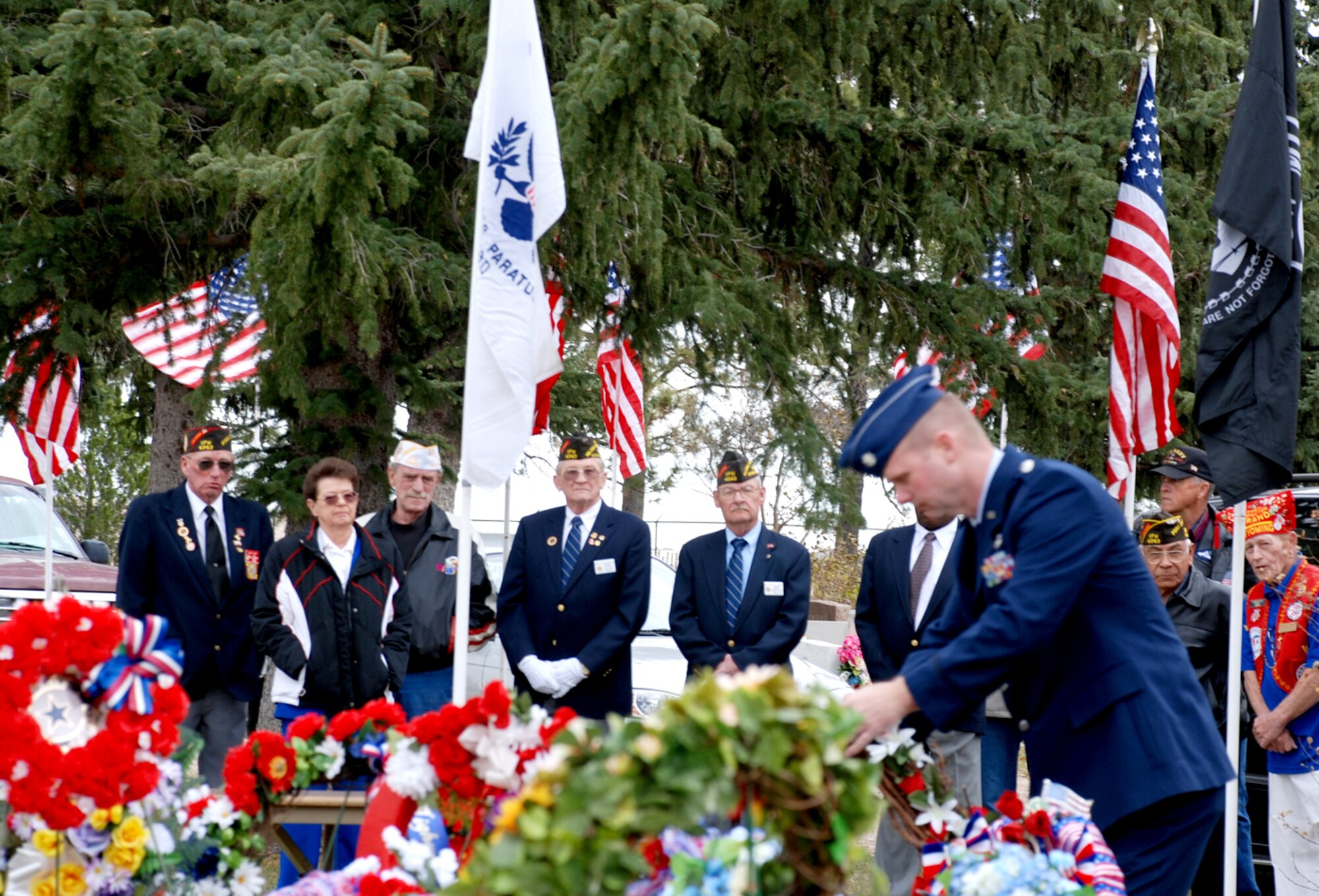 Lt. Col. Robert Fryer, 153rd Communications Flight commander, lays a wreath during the ceremony Nov. 11. More than 50 people attended the wreath ceremony that took place in the Beth El cemetery (Photo by Capt. Nora Eyle).
