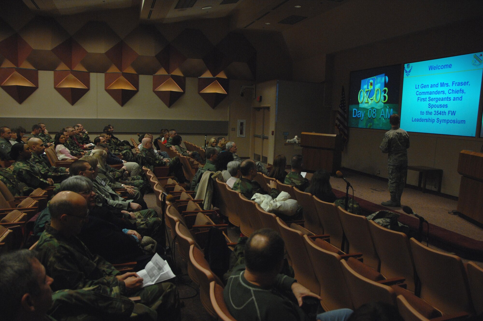 EIELSON AIR FORCE BASE, Alaska -- Brig. Gen. Mark Graper, 354th Fighter Wing commander, opens the Leadership Symposium tour of the base with an in-depth briefing of Eielson's purpose and goals Nov. 16, 2007. The Leadership Symposium is held once a year offering insight to commanders, chiefs, and their spouses on the roles of different organizations of the 354th Fighter Wing and the purpose they serve. (U.S. Air Force photo by Airman 1st Class Christopher Griffin)