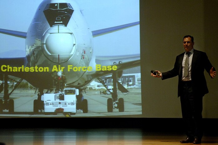 Ricky Ellison, former linebacker for the San Francisco 49ers, speaks to Airmen Wednesday about professional development, his football career and missile defense systems at the Charleston Air Force Base, S.C., theater. (U.S. Air Force photo/Senior Airman Nicholas Pilch)