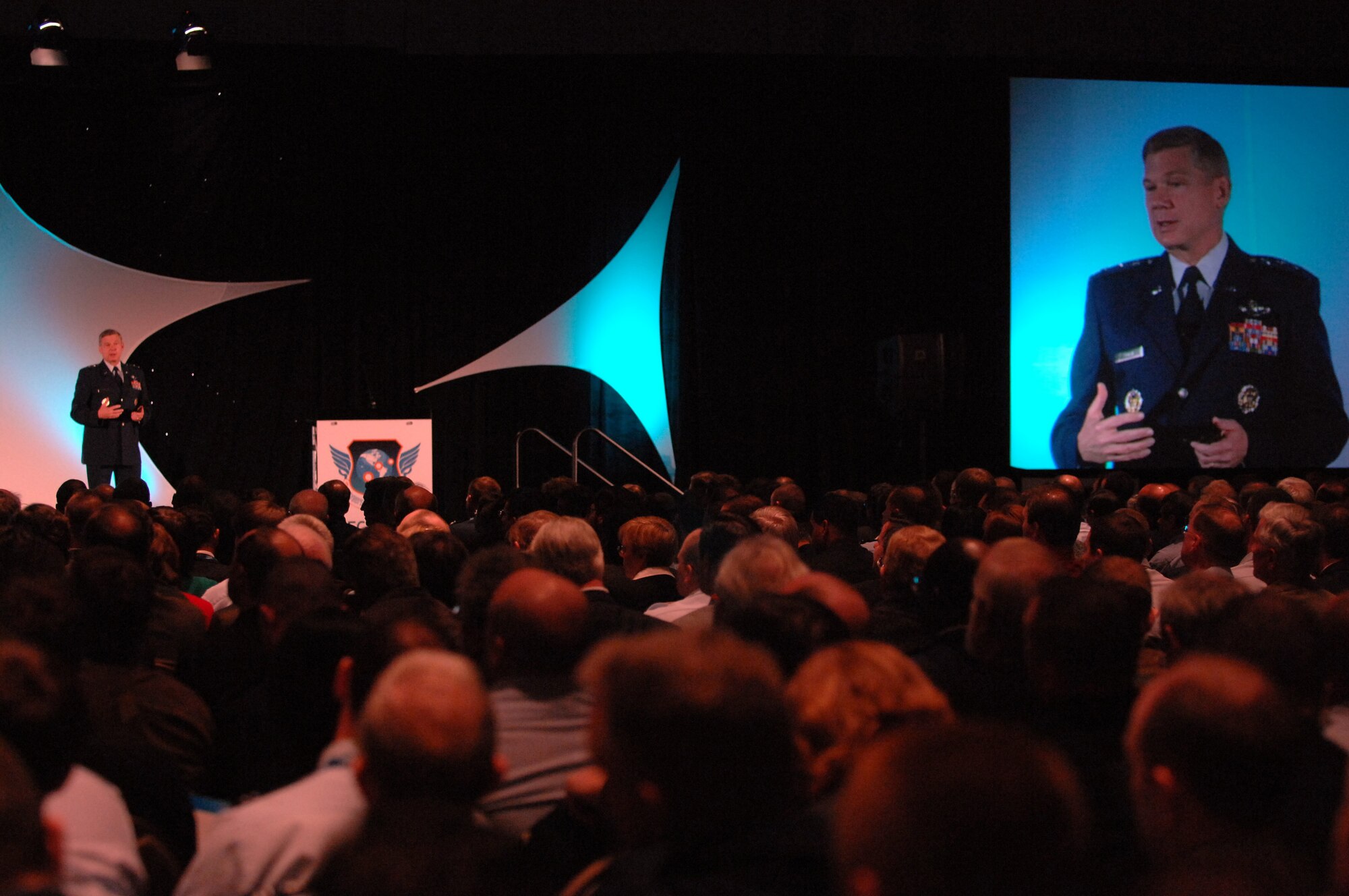 Lt. Gen. Robert Elder, Headquarters Eighth Air Force commander, speaks at the "Fly and Fight in Cyberspace" Symposium Nov. 28 in Shreveport, La.  More than 1,700 people attended the three-day event. (U.S. Air Force photo/Airman First Class Joanna M. Kresge)