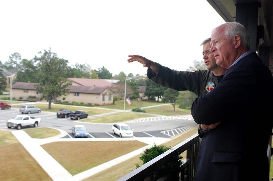 MOODY AIR FORCE BASE, Ga. -- Col. Kenneth Todorov, 23rd Wing commander, explains upcoming base projects to Sen. Saxby Chambliss, R-Ga., Nov 28.  Senator Chambliss' visit included a tour of the base, meeting Moody Airmen, and a visit to the Magnolia Grove housing area. (U.S. Air Force photo by Senior Airman Angelita M. Lawrence)