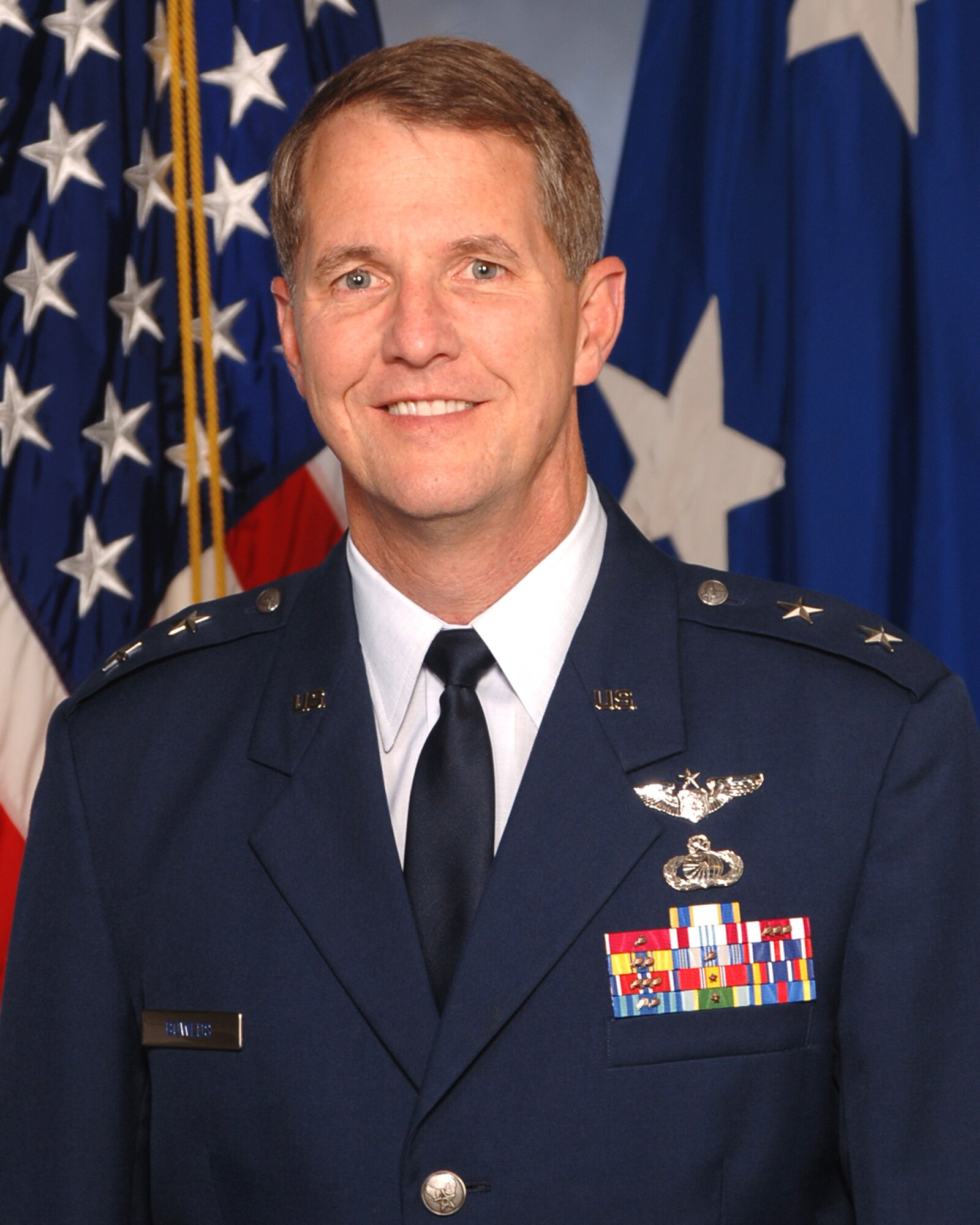The United States Senate confirmed Maj. Gen. Ted Bowlds as the next commander of the Electronic Systems Center and for appointment to the grade of lieutenant general. He will succeed Lt. Gen. Chuck Johnson, who has commanded the center since December 2003 and is retiring after more than 35 years of active-duty Air Force service.  A change of command ceremony has been scheduled for Nov. 7.
