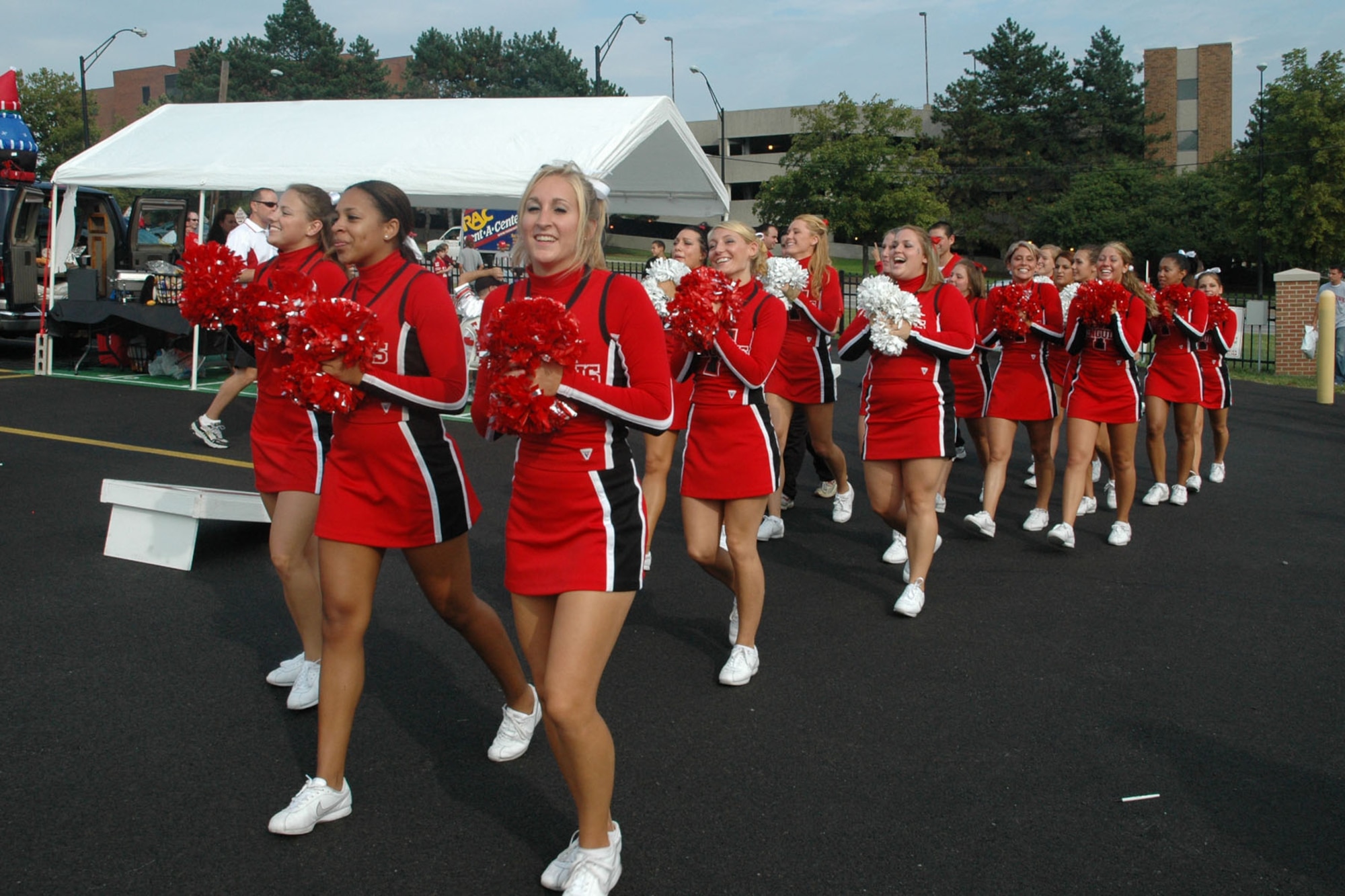 YOUNGSTOWN STATE UNIVERSITY, Ohio — The Youngstown State University cheerleaders show their school spirit as 370 Airmen, family members and friends from the Air Force Reserve's 910th Airlift Wing, based at Youngstown Air Reserve Station, attend a pre-game tailgate lot celebration and the home opener of the YSU Penguin's 2007 football season in recognition of the U.S. Air Force's 60th birthday. U.S. Air Force photo/ Tech. Sgt. Bob Barko Jr. 