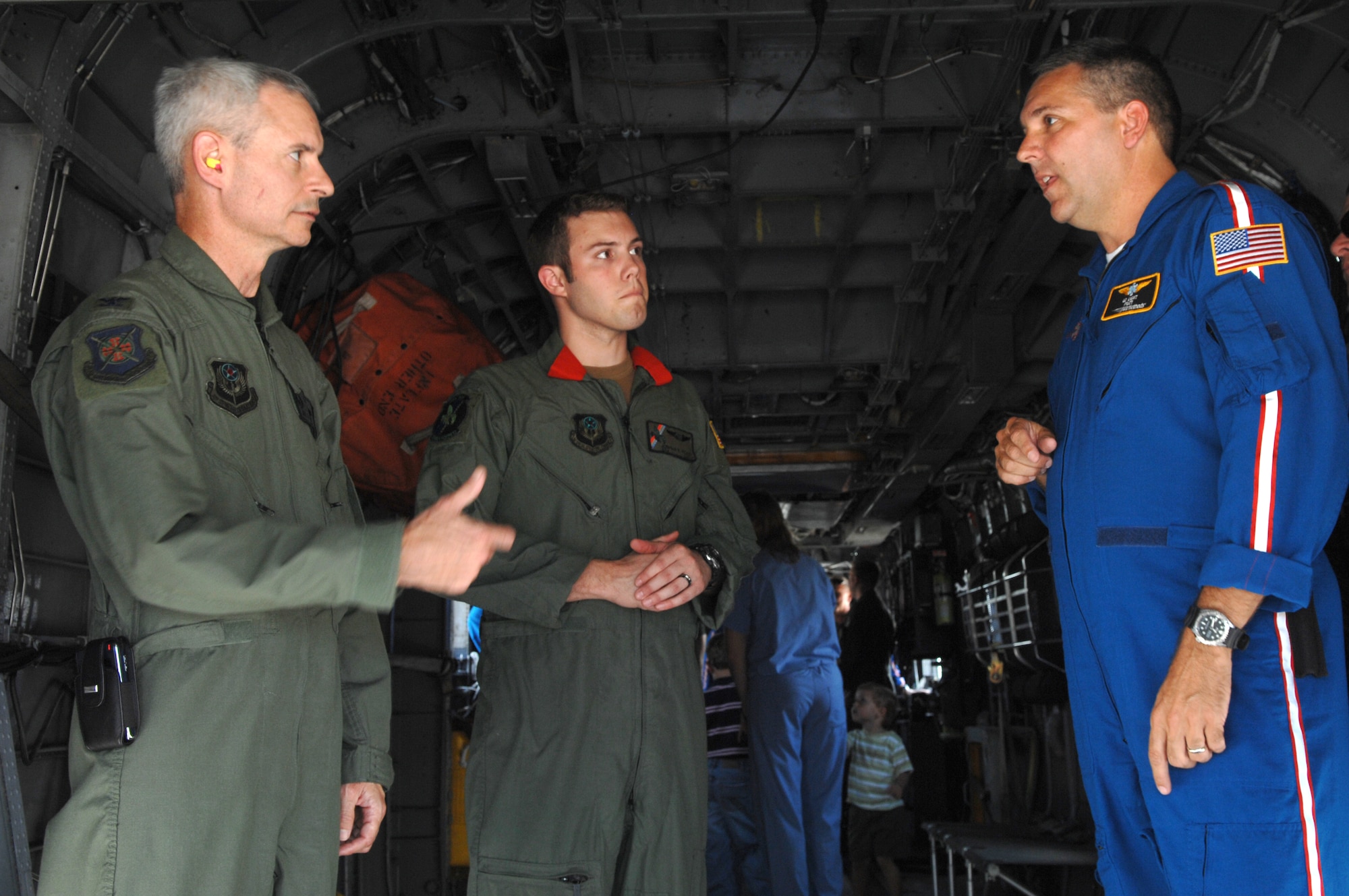 Colonel Bill Nelson a member of the 20th Special Operations Squadron speaks to Ed Light a paramedic pilot of the Gulf Flight 1 Sept 28, 2007, Hurlburt Field. The paramedic team was invited to the 20th Special Operations Squadron to be honored and sincerely thanked for their timeliness and accuracy during a recent MH-53 Pave Low accident.  
(USAF photo by Senior Airman Stephanie Jacobs) (Released)

