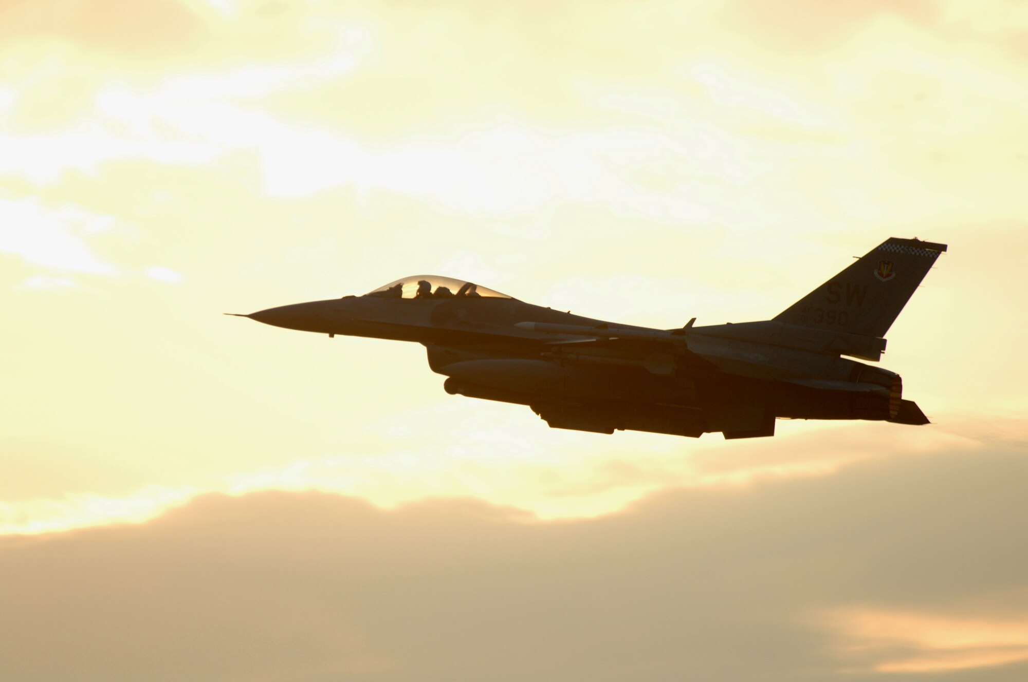 SHAW AIR FORCE BASE, S.C. -- An F-16 Fighting Falcon piloted by Major Kevin Daugherty, 79th Fighter Squadron, takes off during an operational readiness exercise (ORE), October 10, 2007. The ORE will prepare Airmen for future deployments in a combat environment. (U.S. Air Force photo/Staff Sgt. Nathan Bevier) 