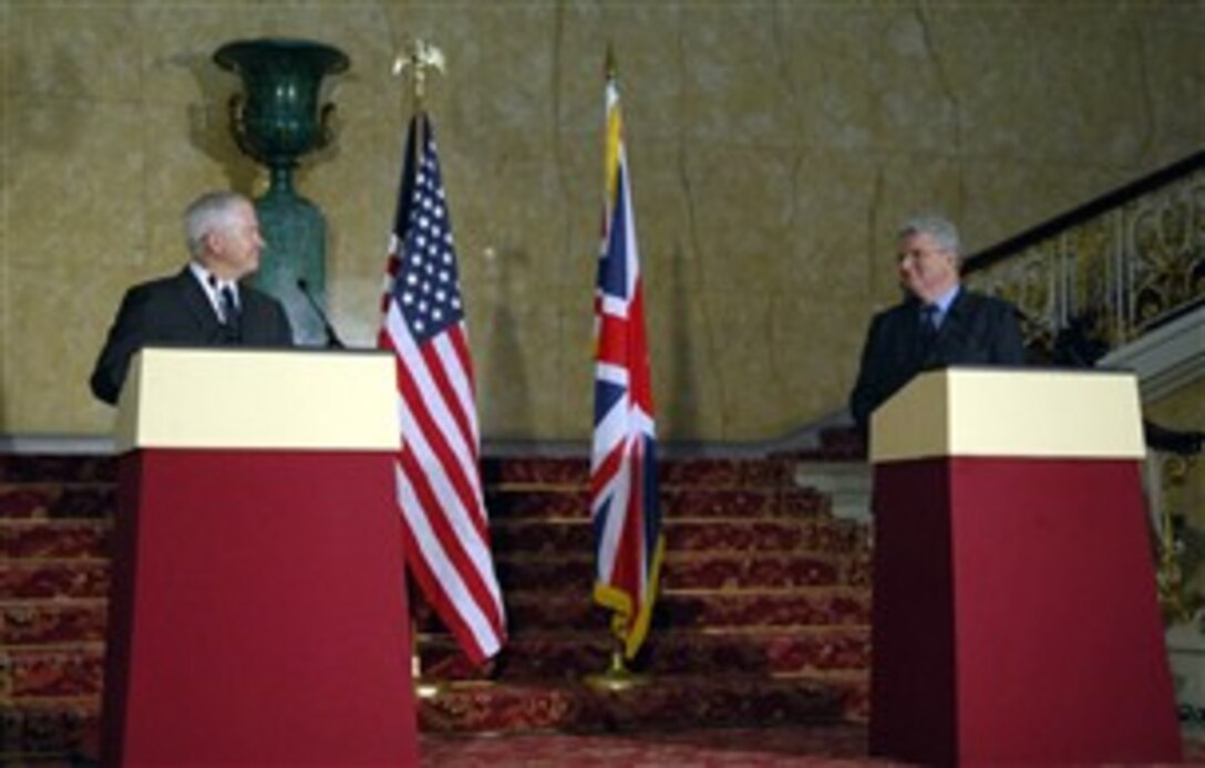 U.S. Defense Secretary Robert M. Gates and British Secretary of State for Defense Des Browne hold a press conference in London to discuss defense issues, Oct. 11, 2007.  