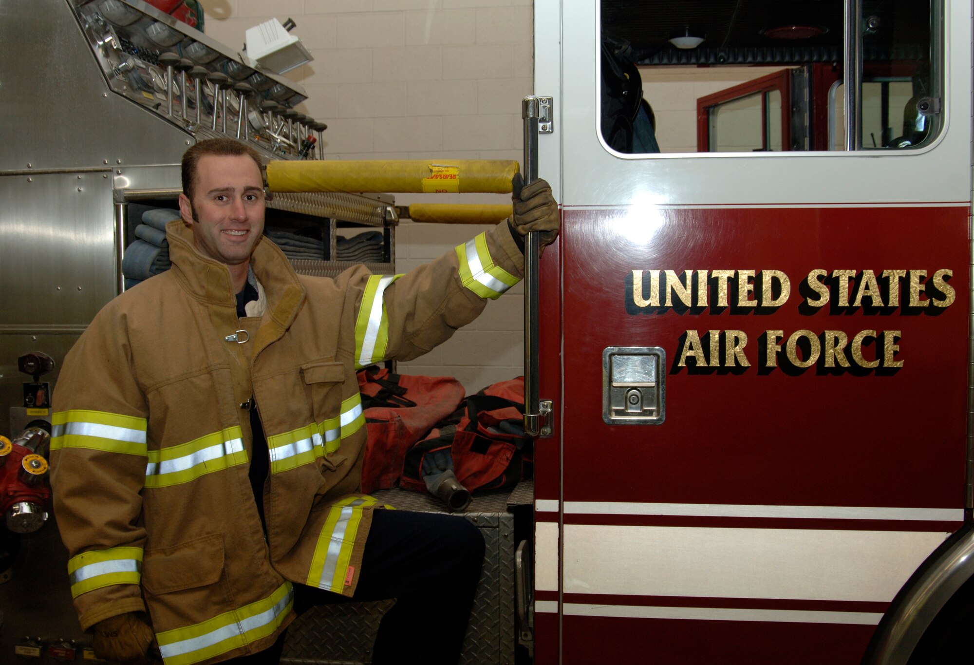 MOUNTAIN HOME AIR FORCE BASE, Idaho -- Kevin W. Searle serves as a fire fighter with the 366 Civil Engineering Squadron. (U.S. Air Force Photo/ Staff Sgt. Rodney D. Ivey)