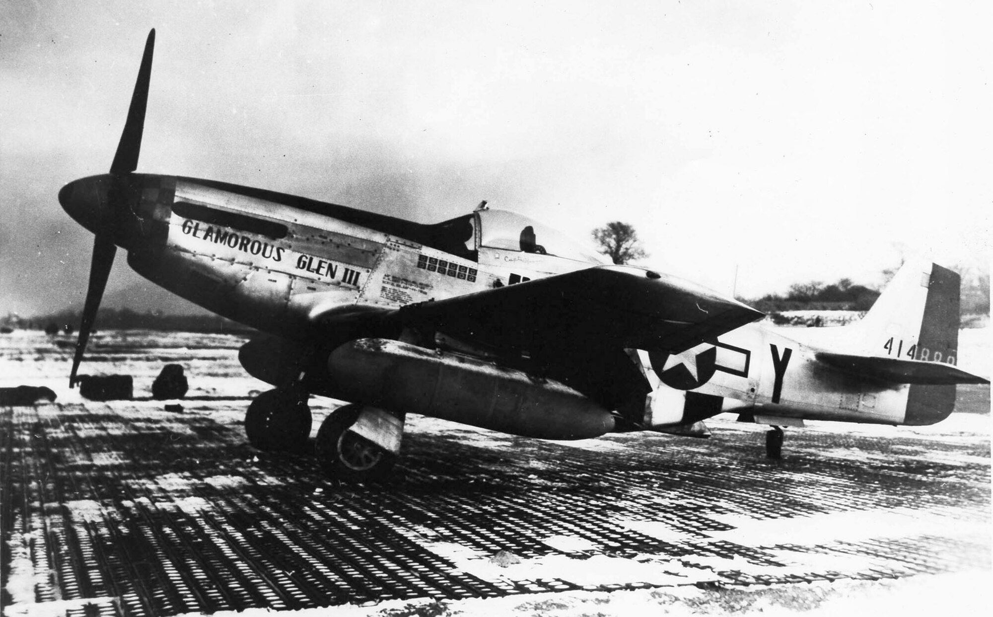 "Glamorous Glen III," Chuck Yeager's P-51D during World War II. (U.S. Air Force photo)