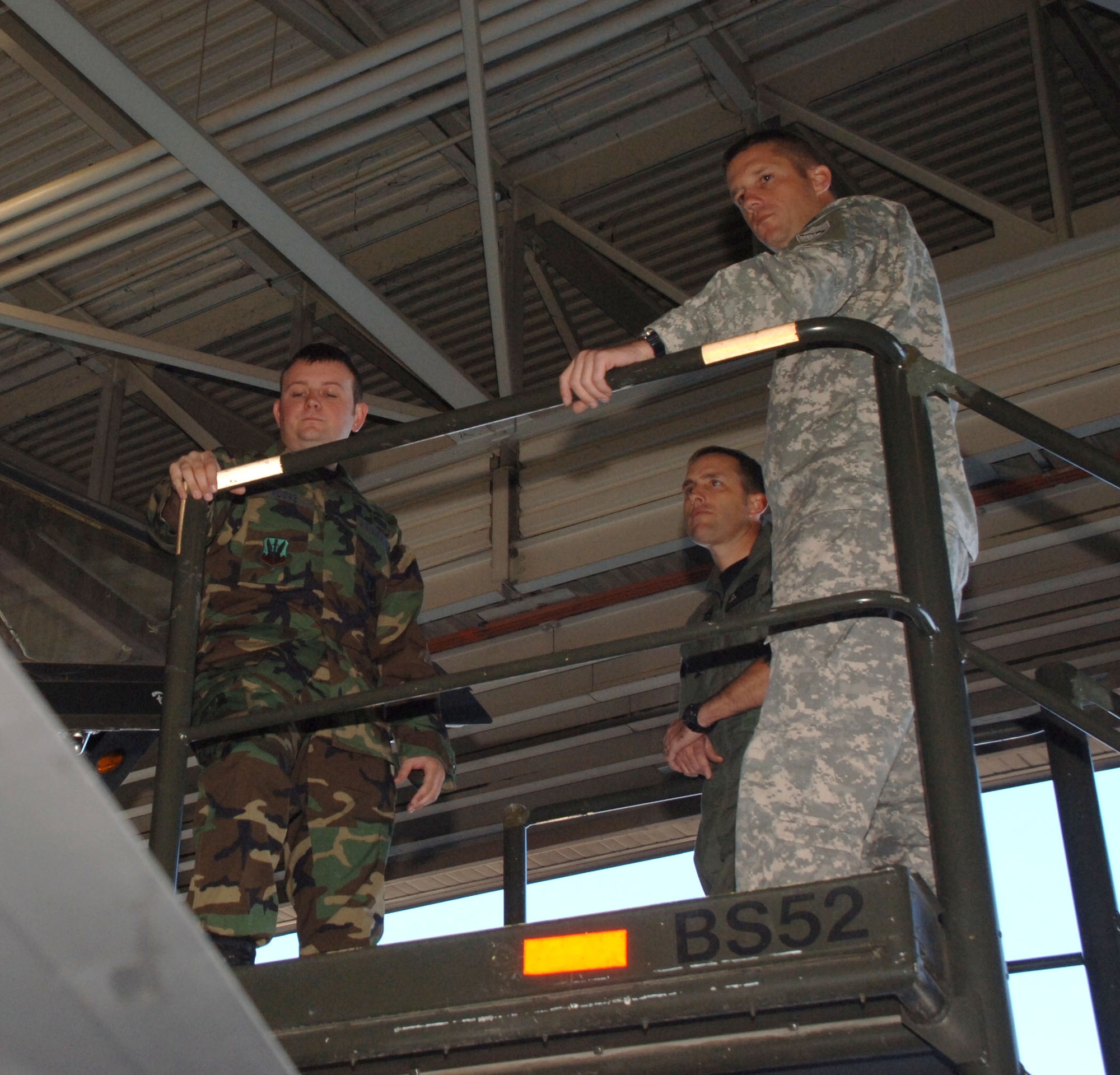 More than 200 Airmen listened to American hero stories Oct. 19 during a Warrior Call. The Warrior Call featured two heroes, Tech. Sgt. William Wilson, a sensor operator on AC-130Us from Hurlbert Field, Fla., and Army Staff Sgt. Timothy Nein, a military police with the 223rd Military Police Company with the Louisville, Ky., National Guard. The two heroes also got to fly in a T-38 Talon. (U.S. Air Force photo/Airman 1st Class Tiffany Trojca)