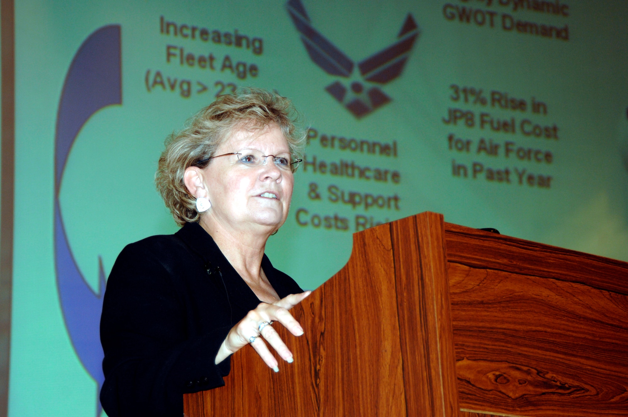 Assistant Secretary of the Air Force for Acquisition Sue Payton emphasizes the need to work together to get needed weapon systems to warfighters. Ms. Payton spoke to a group from Headquarters Air Force Materiel Command Oct. 19 while visiting Wright-Patterson Air Force Base, Ohio (Air Force photo by Al Bright)