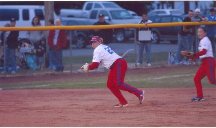 Third-baseman Staff Sgt. Sarah Ryan fields a play at third during the 2007 All-Armed Forces Women’s Softball Championships, Sept. 18 to 20 at Hill AFB, Utah. (courtesy photo)