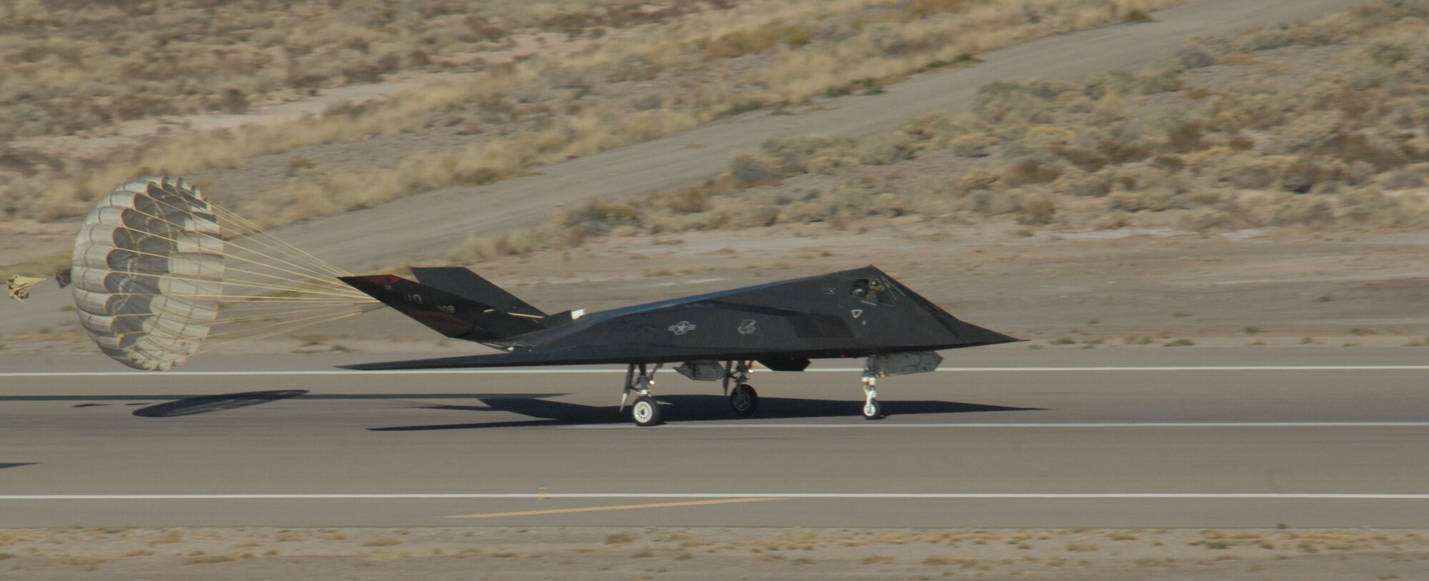 An F-117A Nighthawk from Holloman AFB, New Mexico lands after returning from its pre-show rehearsal October 26, 2007. The Holloman Air and Space Expo is a showcase of Air Force capabilities, the 49th Fighter Wing mission, and the X Prize Foundation.(US Air Force photo by Airman First Class Tiffany AM Trojca)
