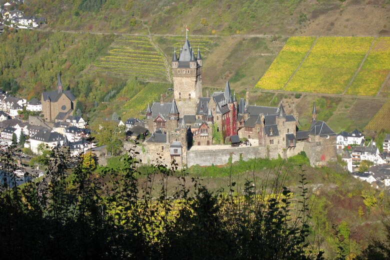SPANGDAHLEM AIR BASE, Germany – The Cochem Castle is thought to have been built around the year 1020. The Information, Trips and Travel office offers a Cochem Castle tour and medieval dinner Nov. 24. (U.S. Air Force photo/Staff Sgt. Tammie Moore)
