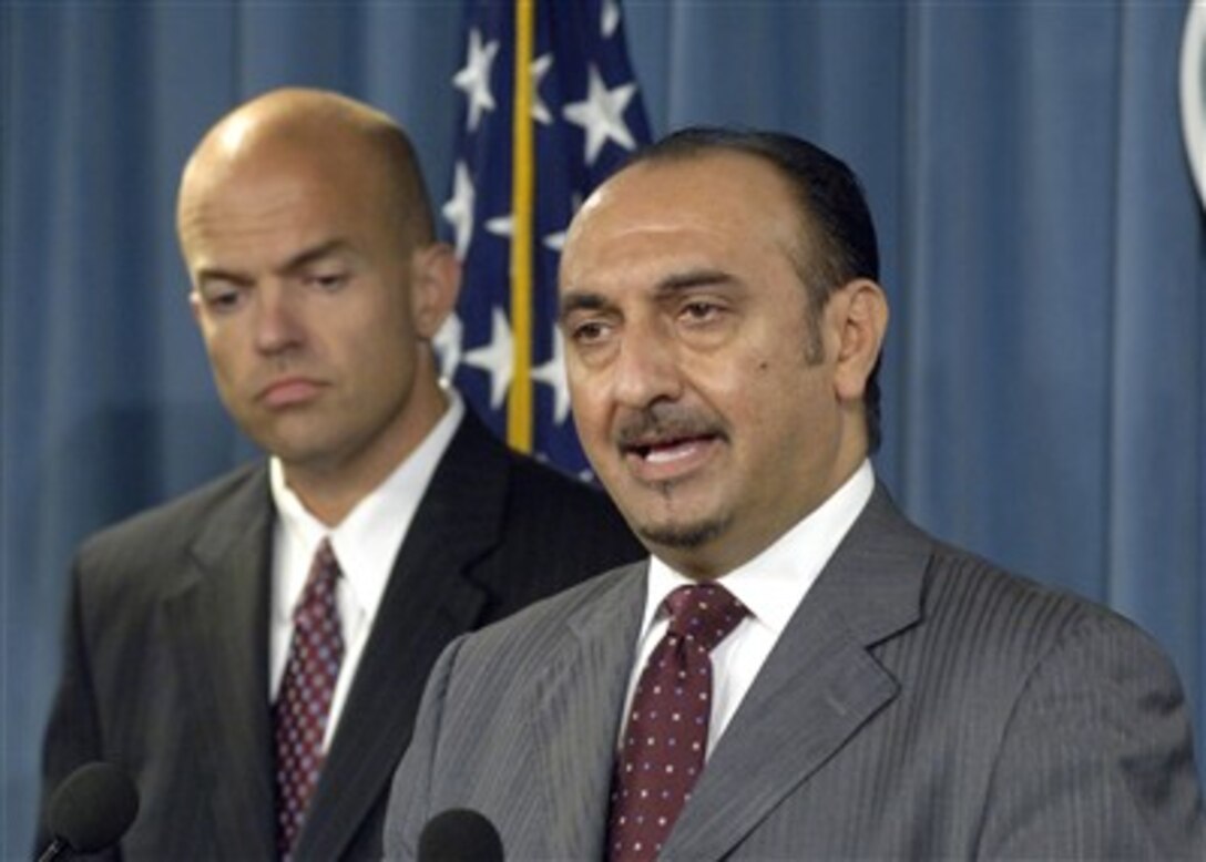 Iraqi Minister of Industry and Minerals Fawzi Hariri (right) joins Deputy Under Secretary of Defense for Business Transformation Paul Brinkley (left) for a Sept. 4, 2007, Pentagon press briefing on the progress being made in revitalizing Iraq's economy.  The two men spoke of the reopening of Iraq's factories, government and private sector involvement, developing regional markets and the modernization of industries and infrastructure.  