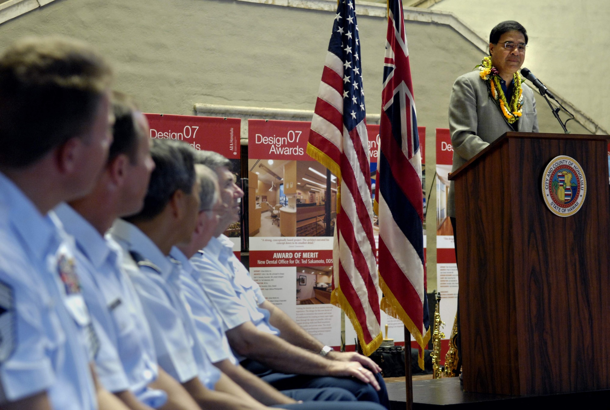 Mayor Mufi Hannemann delivers his Air Force Week proclamation speech Sept. 9 at the Honolulu Hale in Hawaii. Mr. Hannemann, mayor for the city and county of Honolulu, Hawaii proclaimed Sept. 7 through 15 as Air Force Week in Honolulu. (U.S. Air Force photo/Tech. Sgt. Shane A. Cuomo)