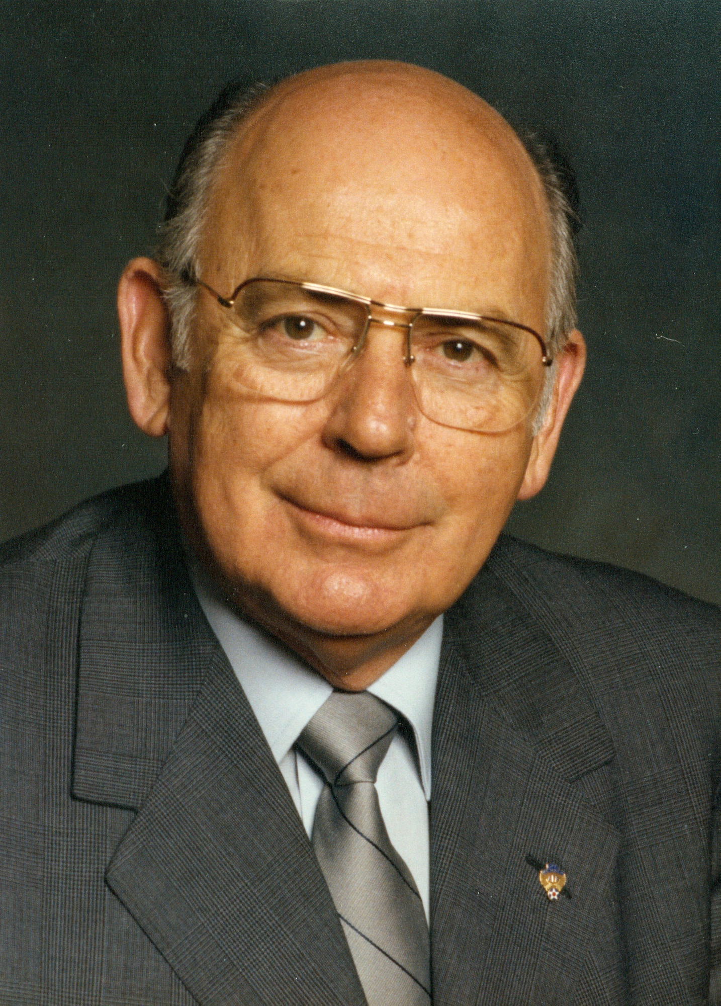 Retired Gen. Russell E. Dougherty died Sept. 7 at his home in Potomac Falls, Va. His last assignment was commander in chief of Strategic Air Command. He also served as executive director of the Air Force Association from 1980 to 1986. (U.S. Air Force photo) 
